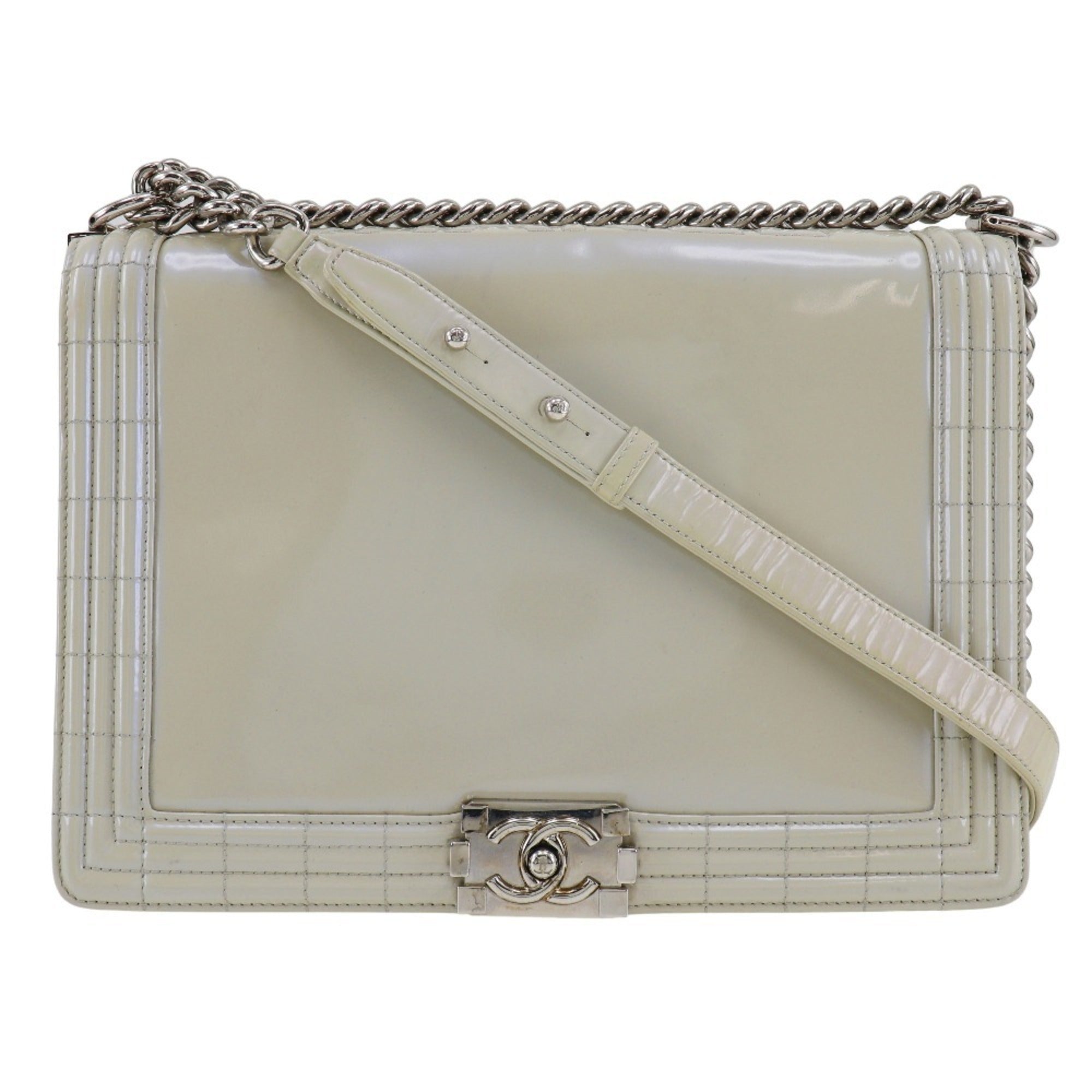 Chanel White Leather Shoulder Bag (Pre-Owned)
