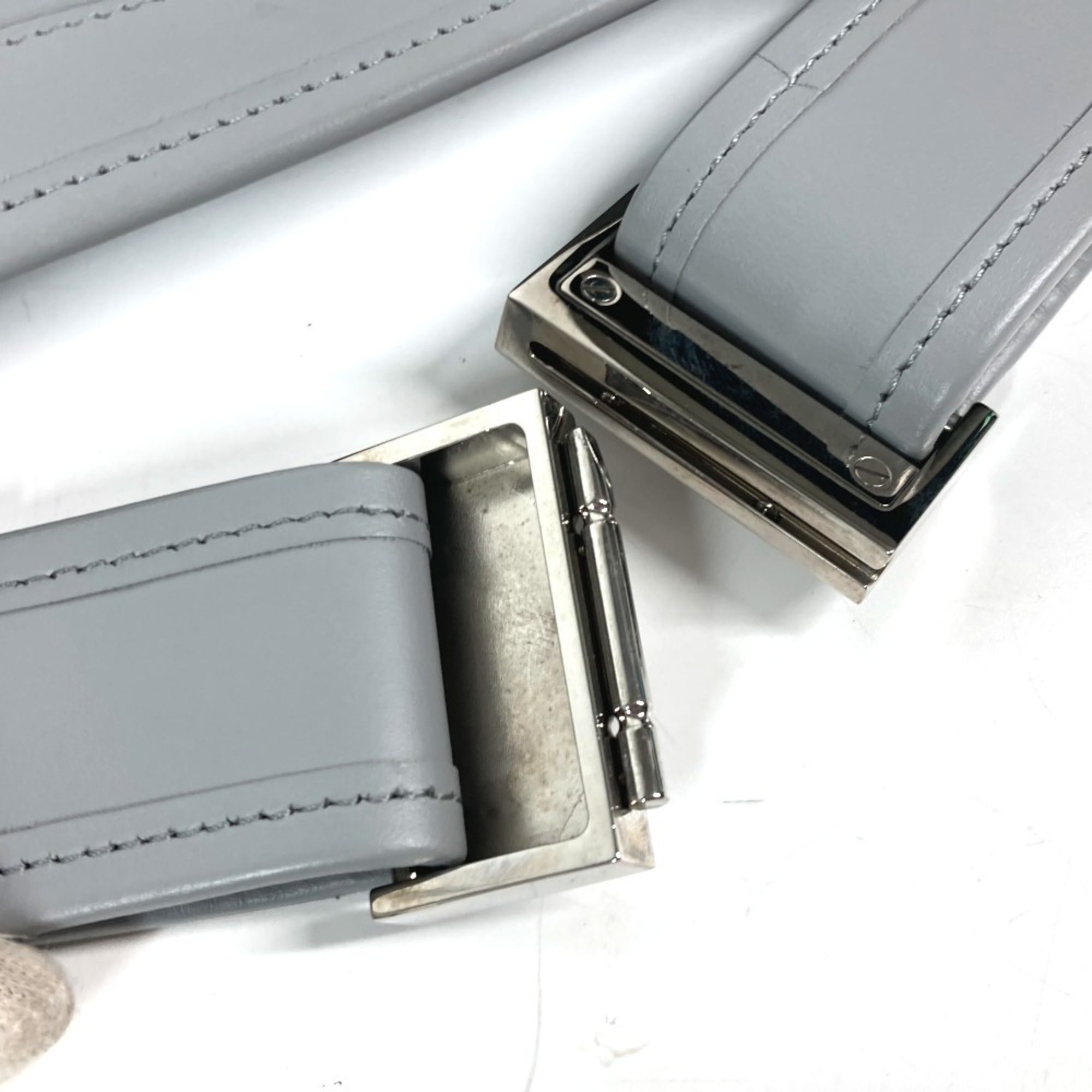 Burberry Gray Leather Fanny Pack (Pre-Owned)