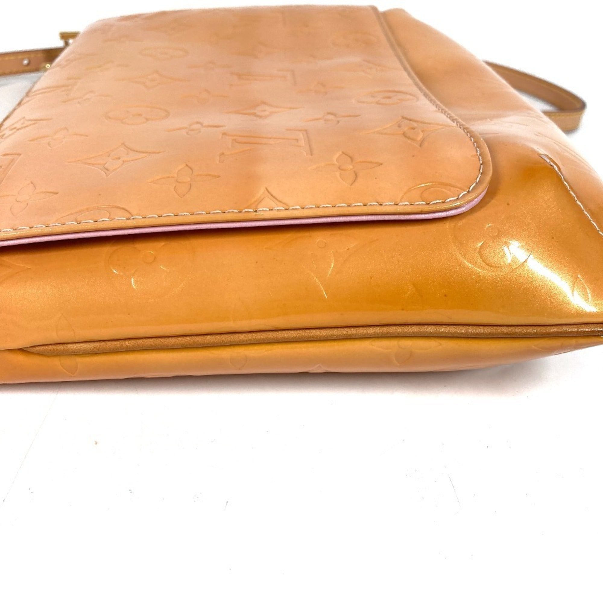 Louis Vuitton Pink Monogram Vernis Shoulder Bag (Pre-Owned)