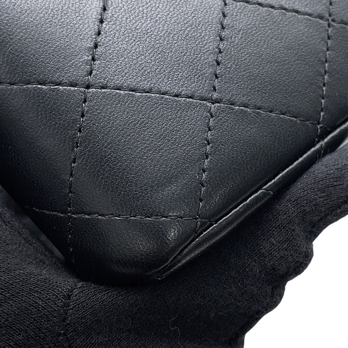 Chanel Black Leather Handbag Shoulder Bag (Pre-Owned)