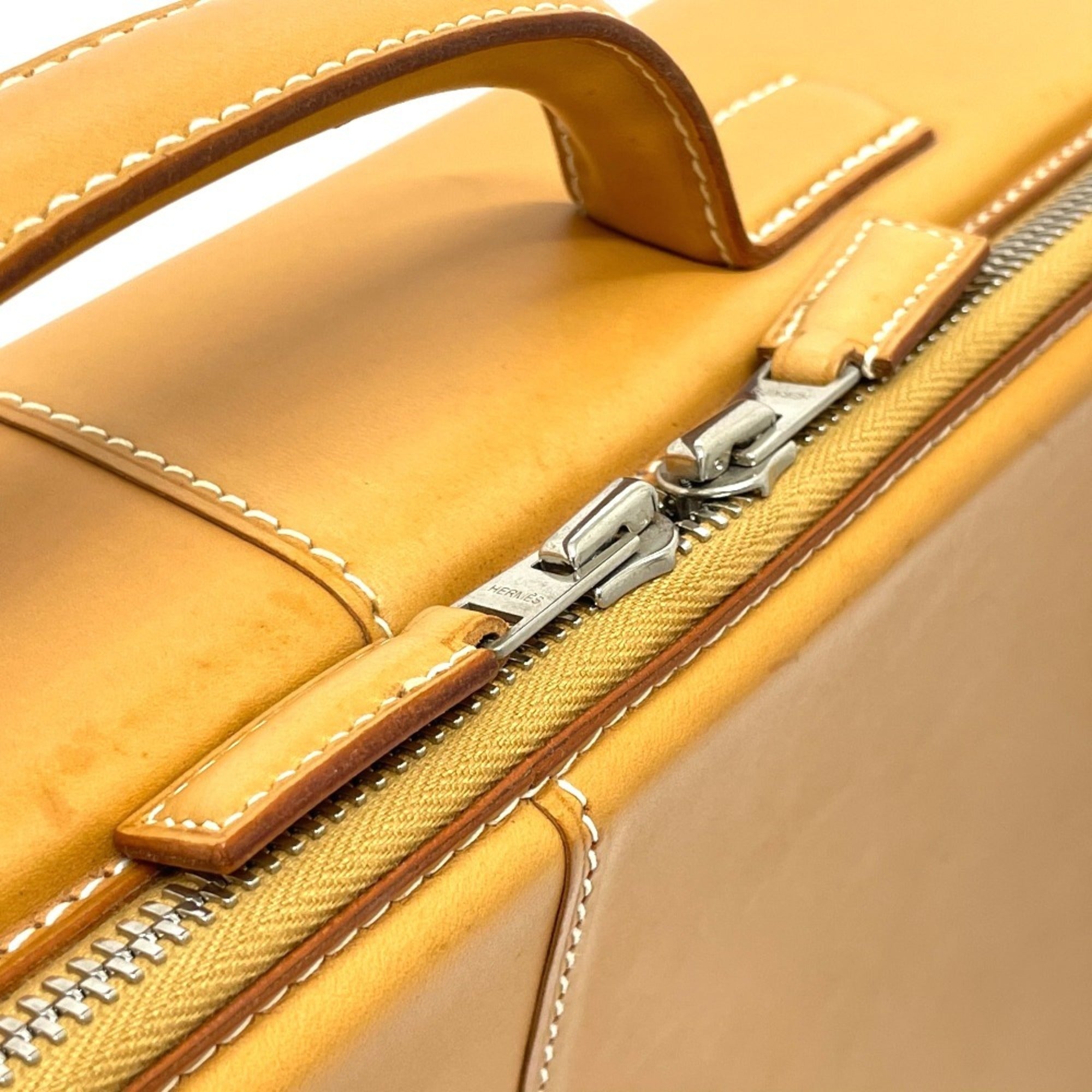 Hermes Natural Leather Briefcase Handbag (Pre-Owned)