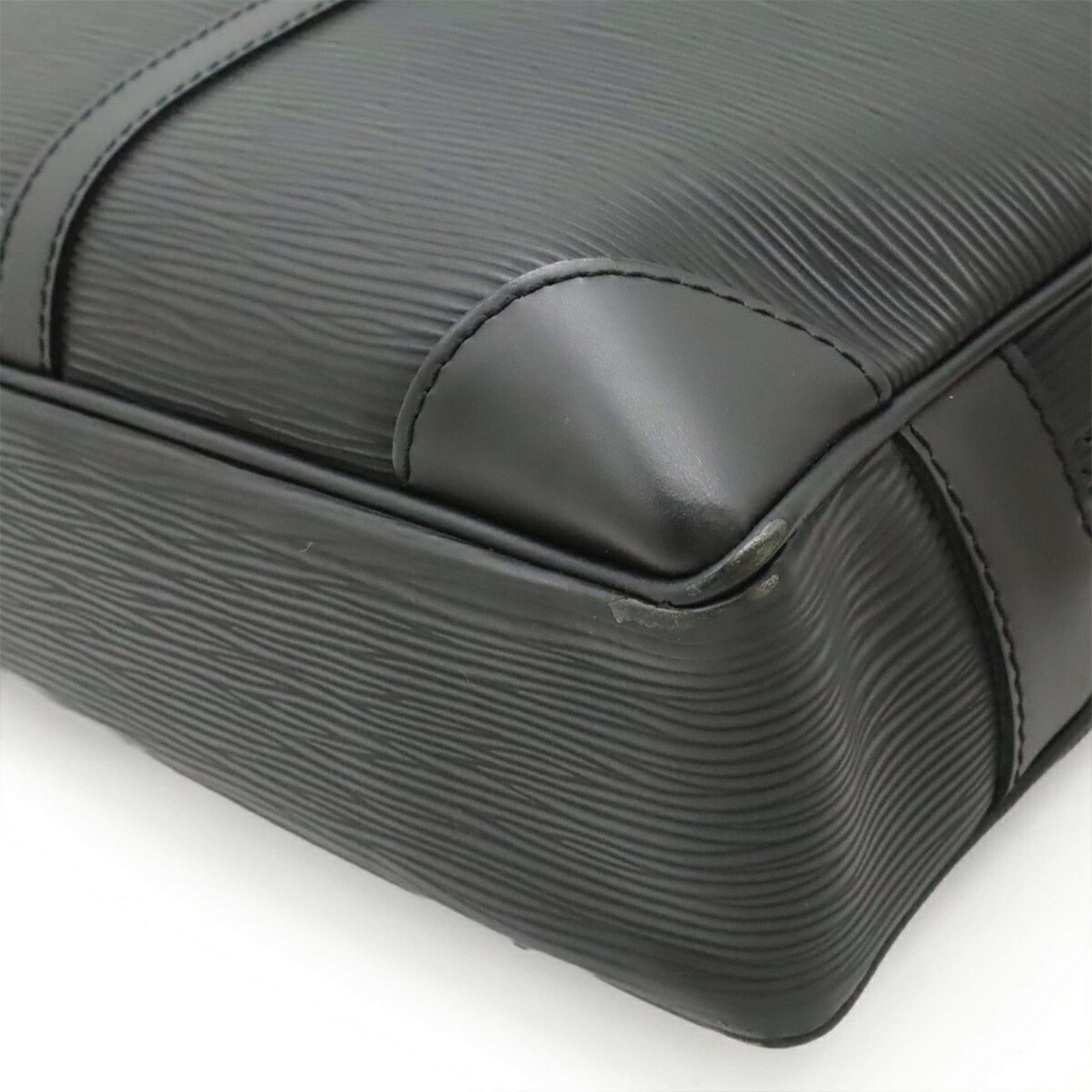 Louis Vuitton Black Noir Epi Leather Handbag (Pre-Owned)