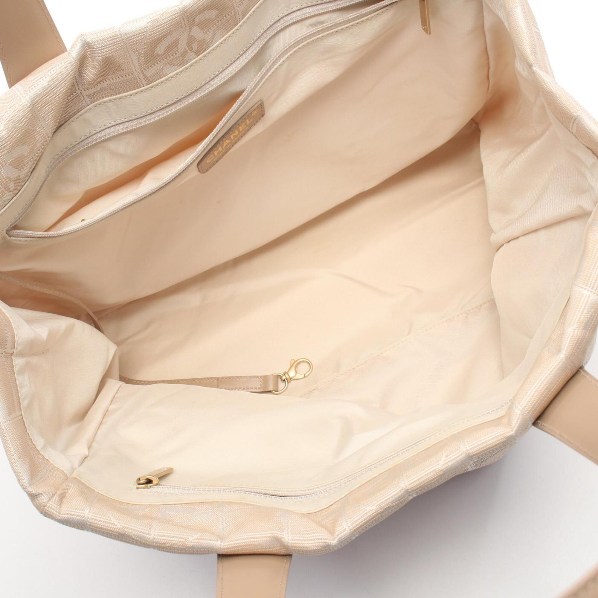 Chanel Beige Leather Nylon Canvas Handbag Tote Bag (Pre-Owned)