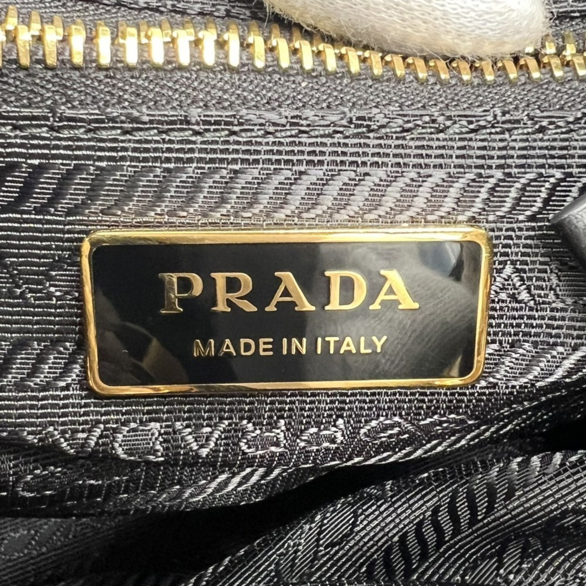 Prada Black Nylon Handbag (Pre-Owned)