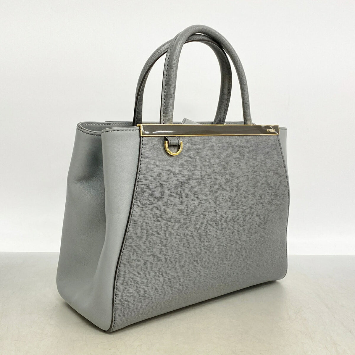 Fendi Gray Leather Handbag (Pre-Owned)