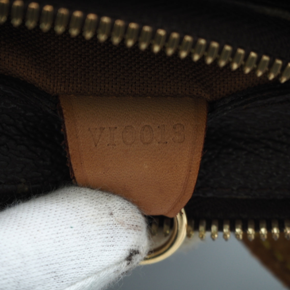 Louis Vuitton Monogram Brown Coated Canvas Leather Handbag (Pre-Owned)