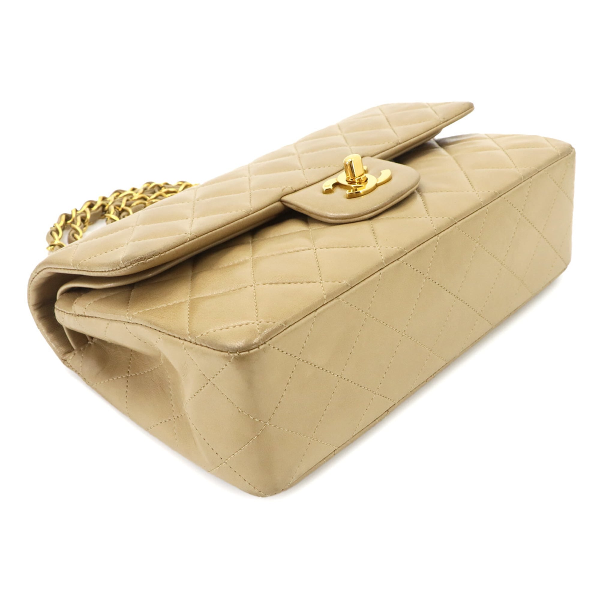 Chanel Beige Leather Shoulder Bag (Pre-Owned)