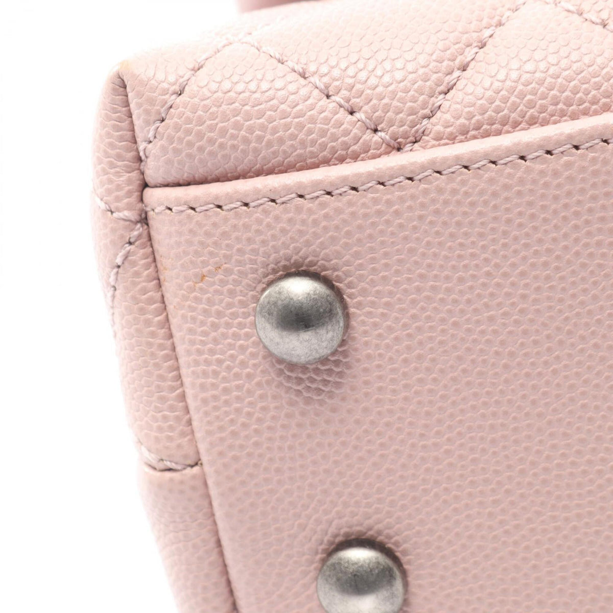 Chanel Matelasse Pink Grained Calfskin Handbag (Pre-Owned)