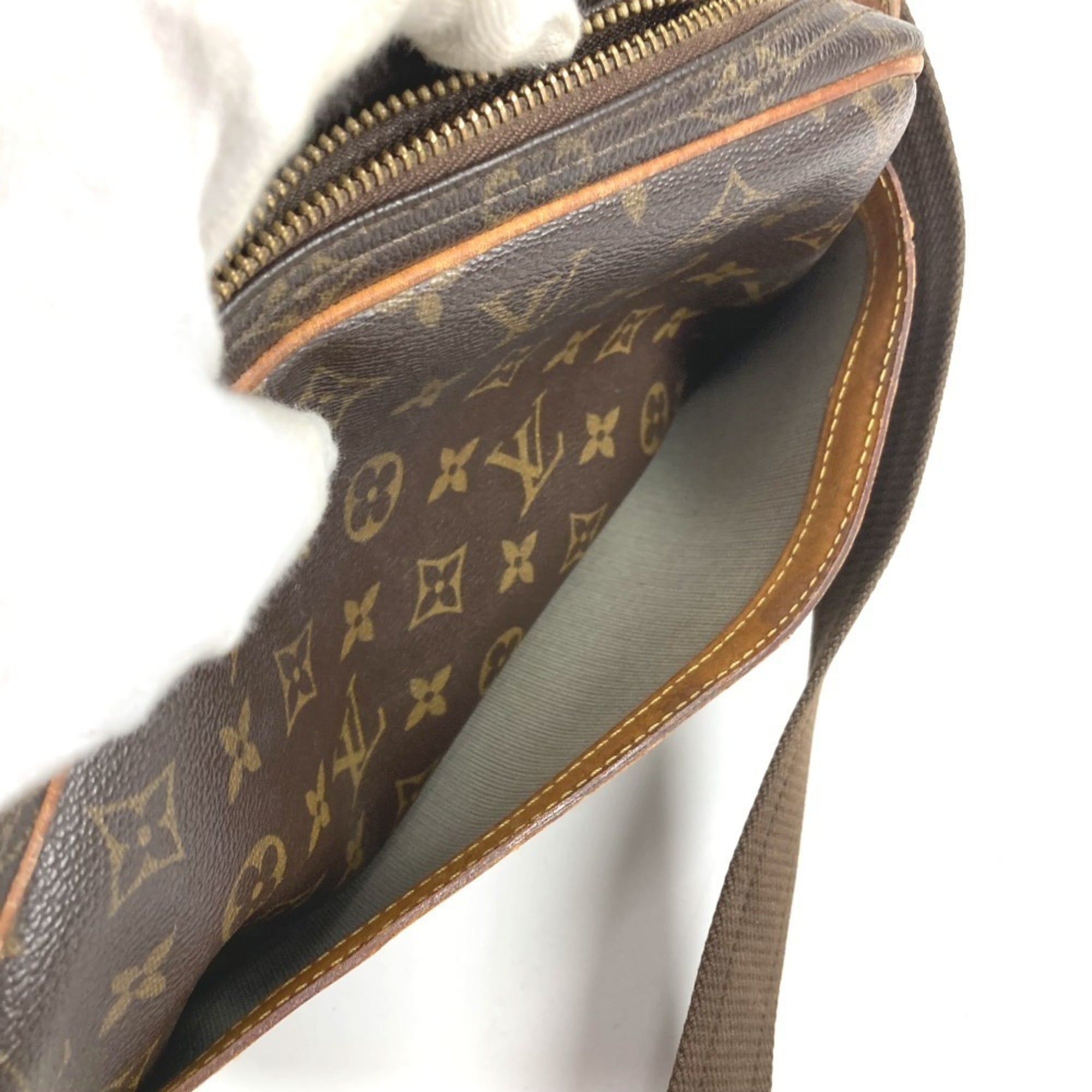 Louis Vuitton Brown Monogram Shoulder Bag (Pre-Owned)