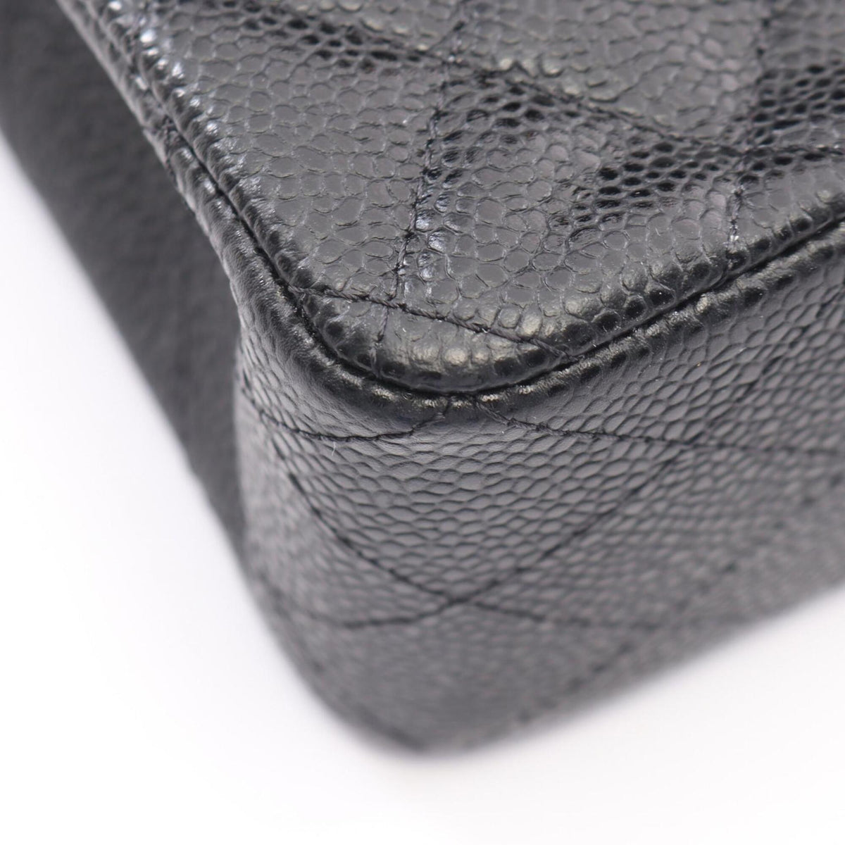Chanel Black Leather Handbag Shoulder Bag (Pre-Owned)