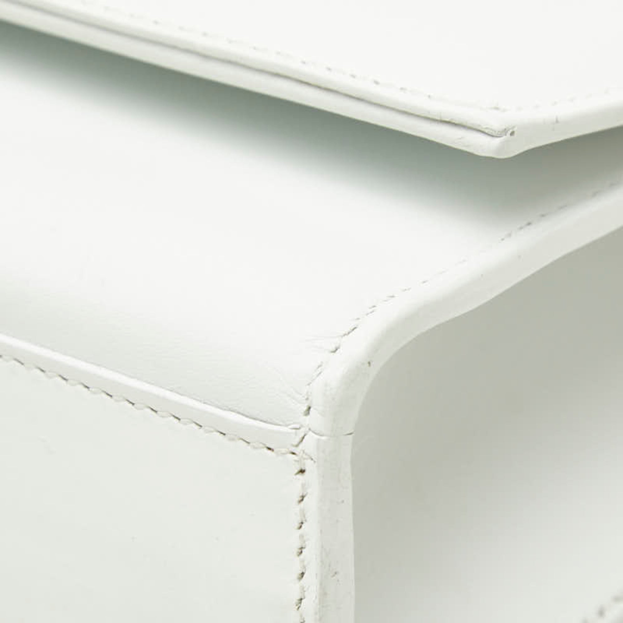 Saint Laurent White Leather Shoulder Bag (Pre-Owned)