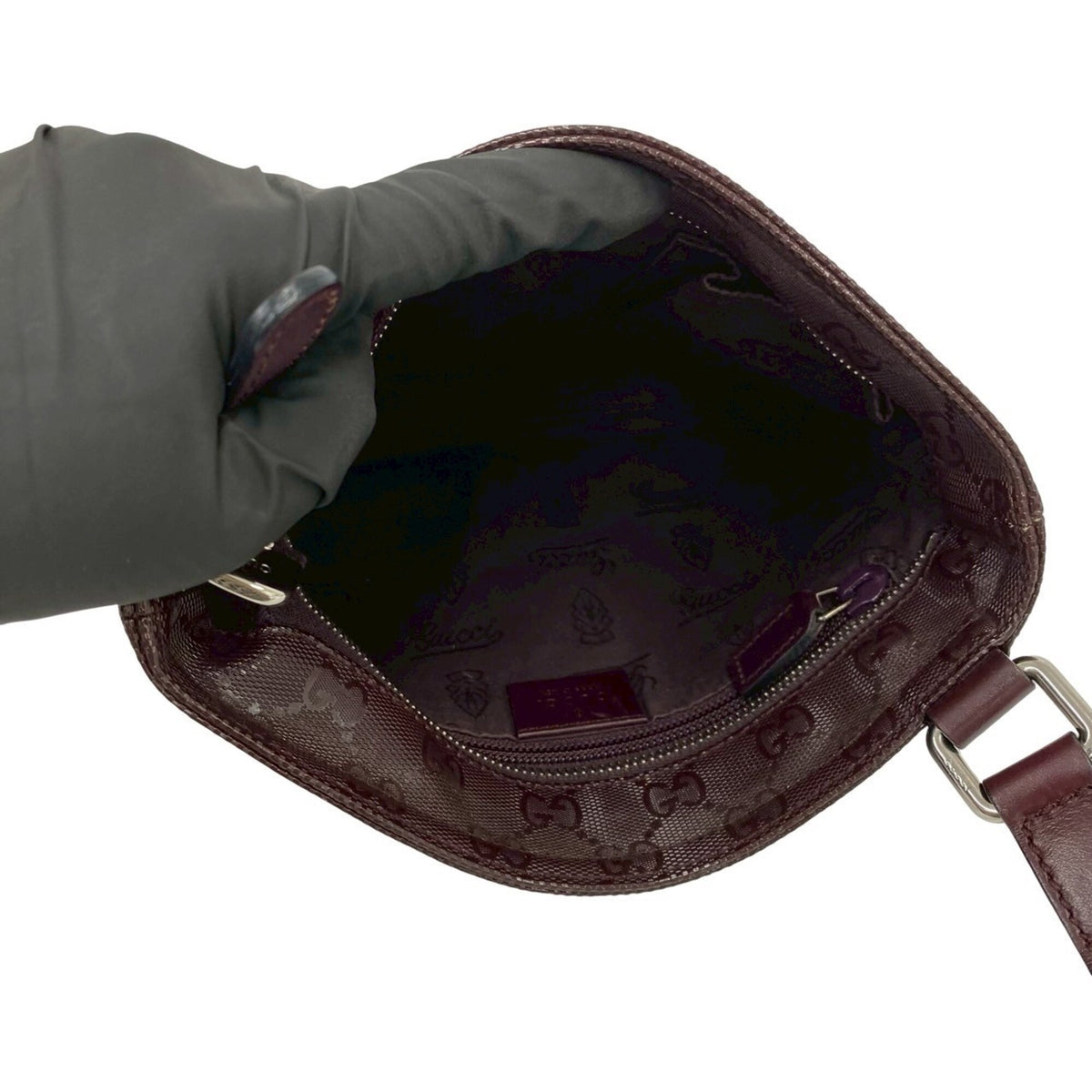 Gucci Red Color Wine Leather Pvc Pochette Shoulder Bag (Pre-Owned)