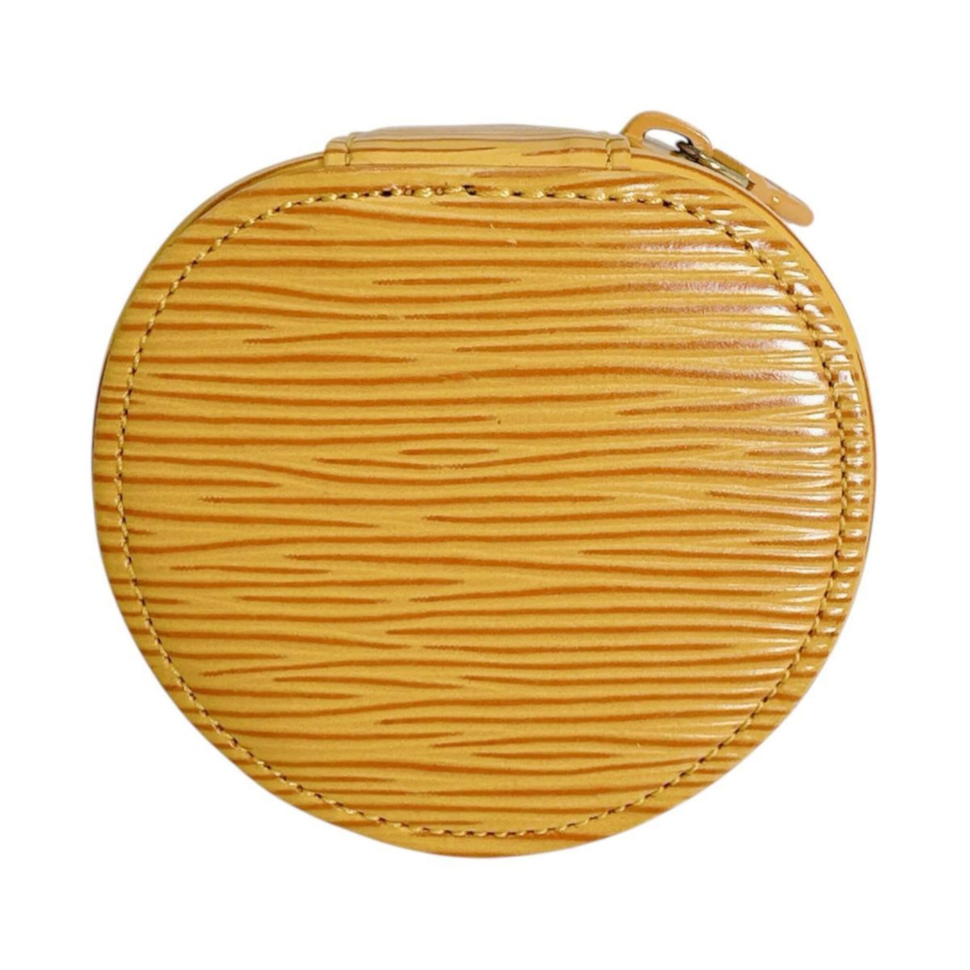 Louis Vuitton Yellow Epi Leather Pouch (Pre-Owned)
