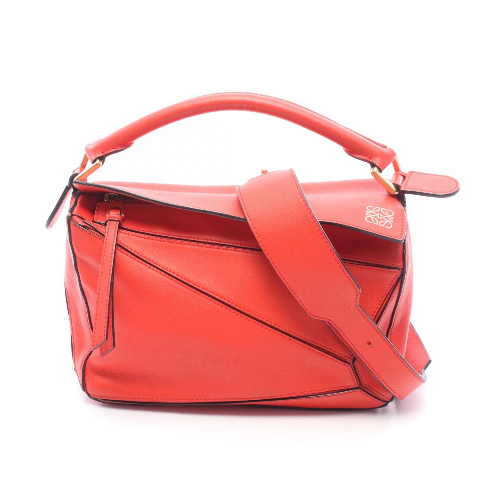 Loewe Red Color Leather Handbag (Pre-Owned)