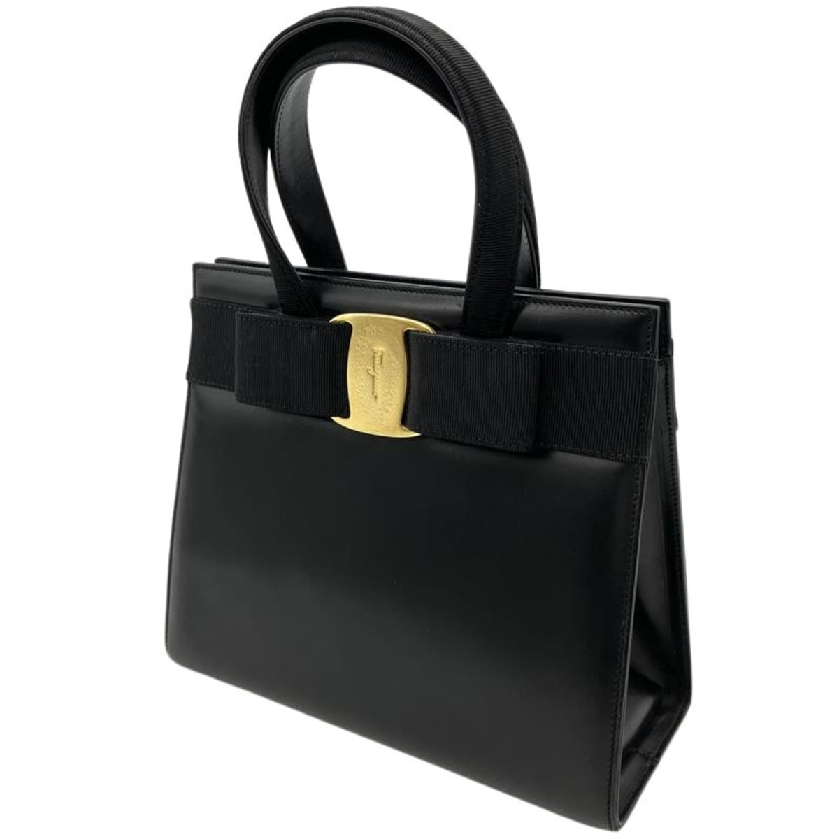 Salvatore Ferragamo Black Handbag (Pre-Owned)