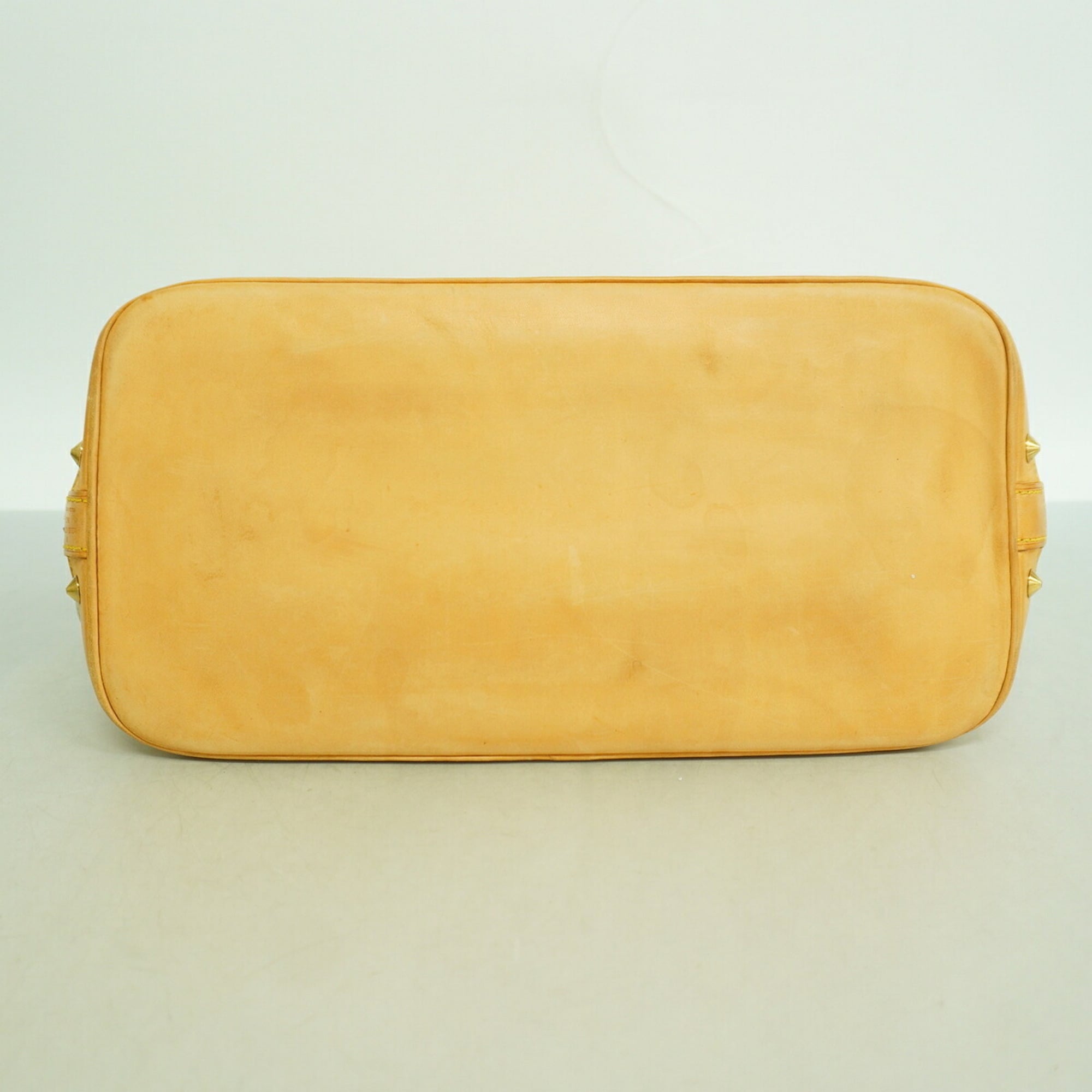 Louis Vuitton Blanc Handbag (Pre-Owned)