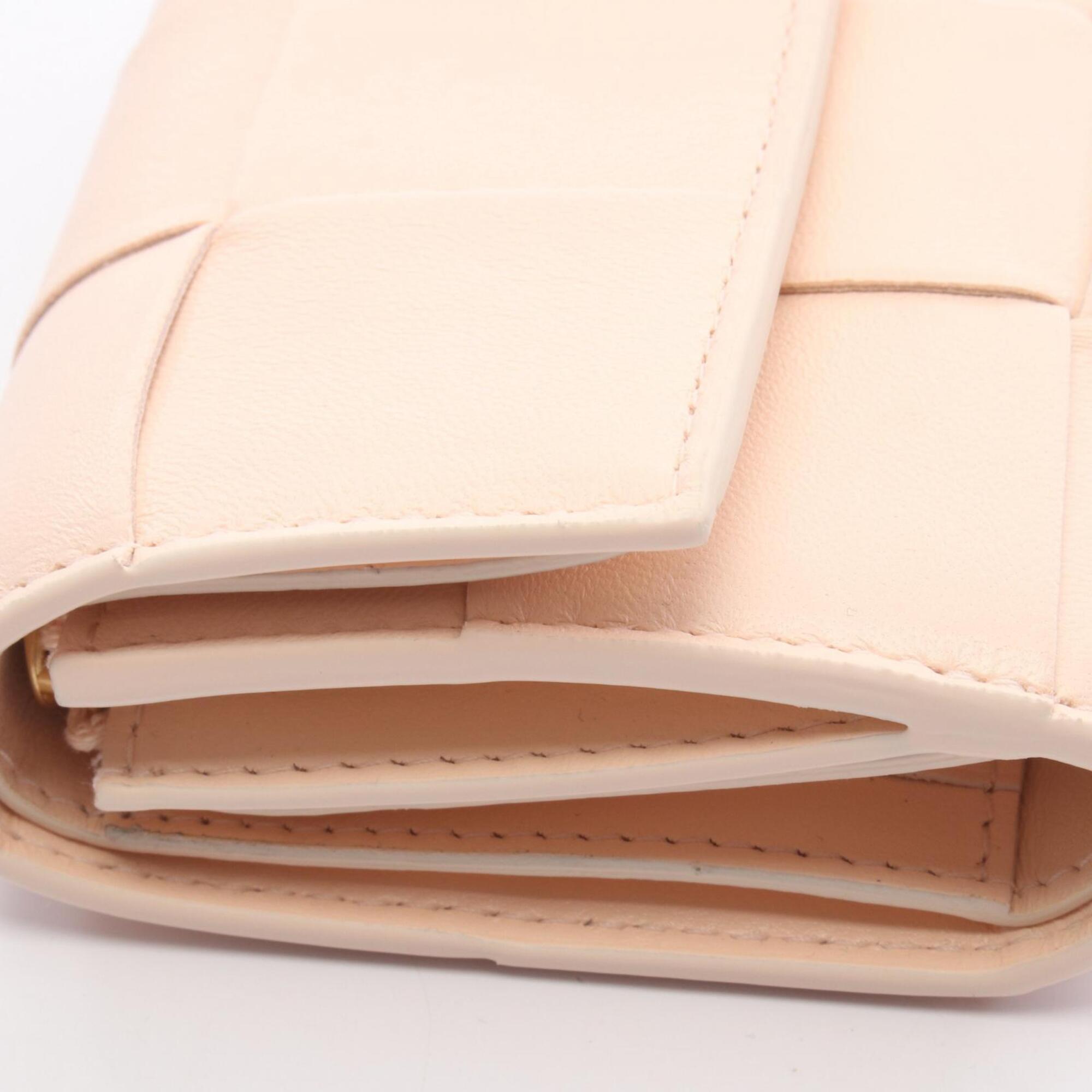 Bottega Veneta Pink Leather Wallet (Tri-Fold) (Pre-Owned)