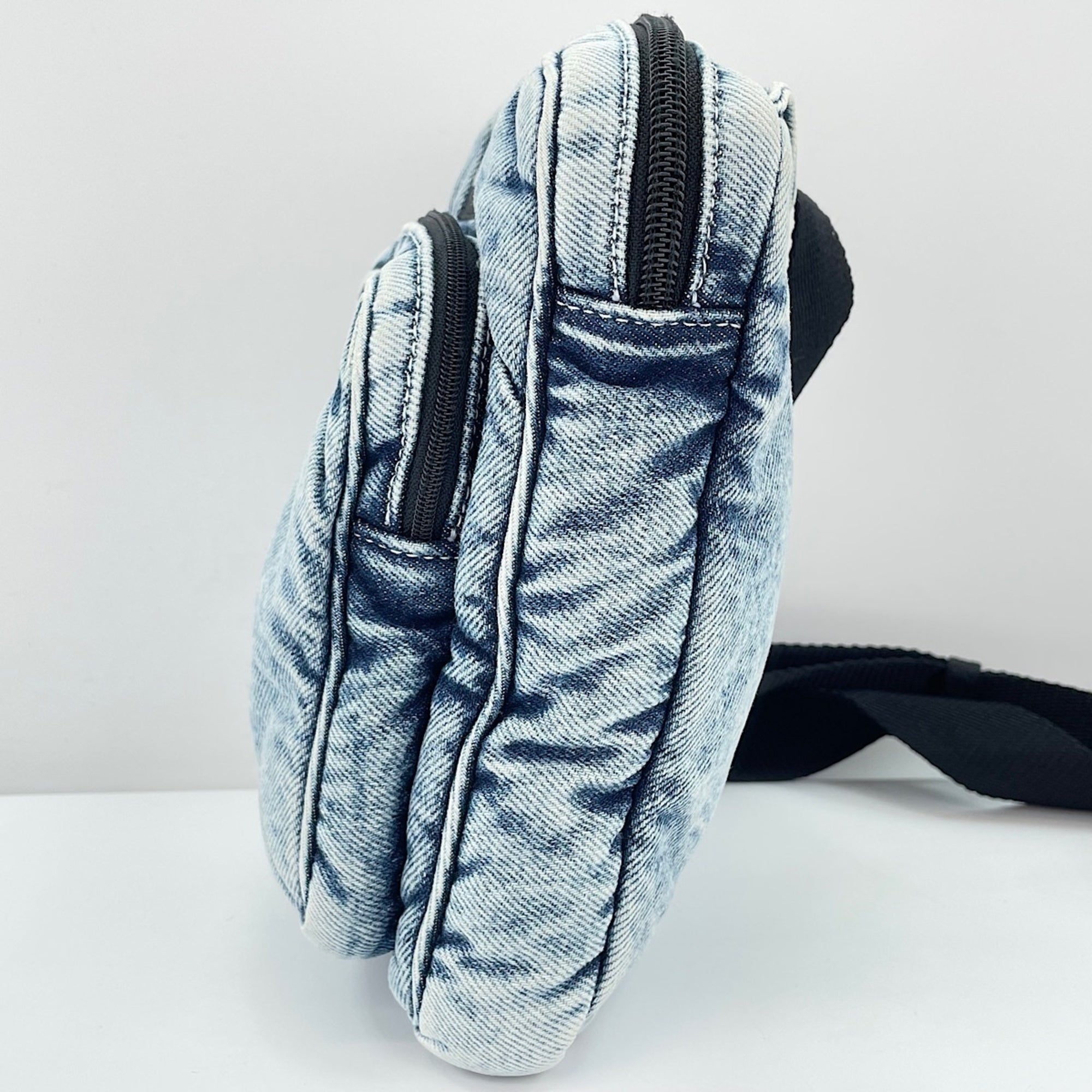 Balenciaga Blue Denim Shoulder Bag (Pre-Owned)