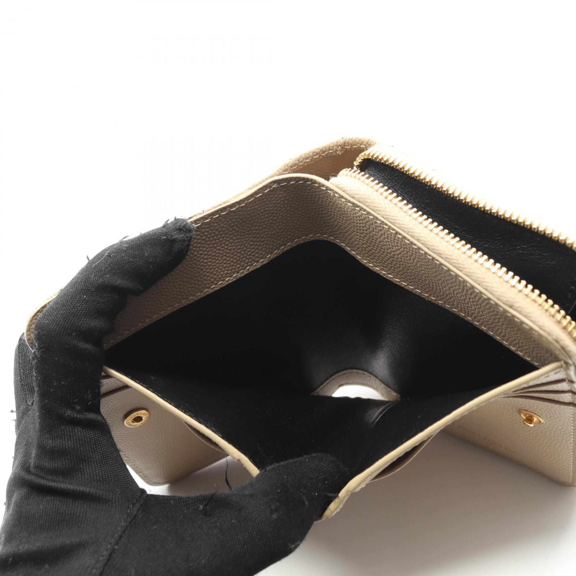Yves Saint Laurent Beige Leather Wallet (Bi-Fold) (Pre-Owned)