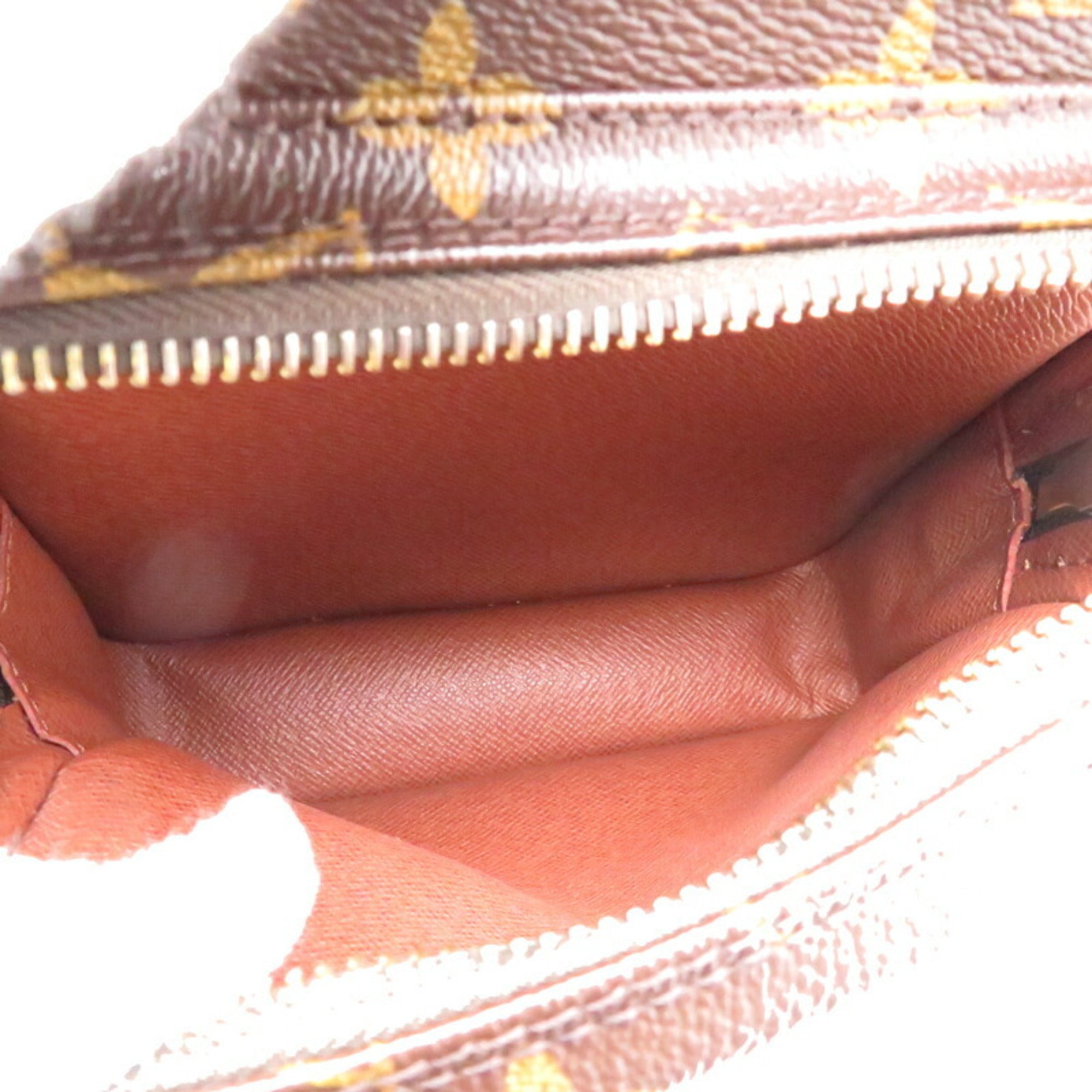 Louis Vuitton Brown Monogram Monogram Shoulder Bag (Pre-Owned)