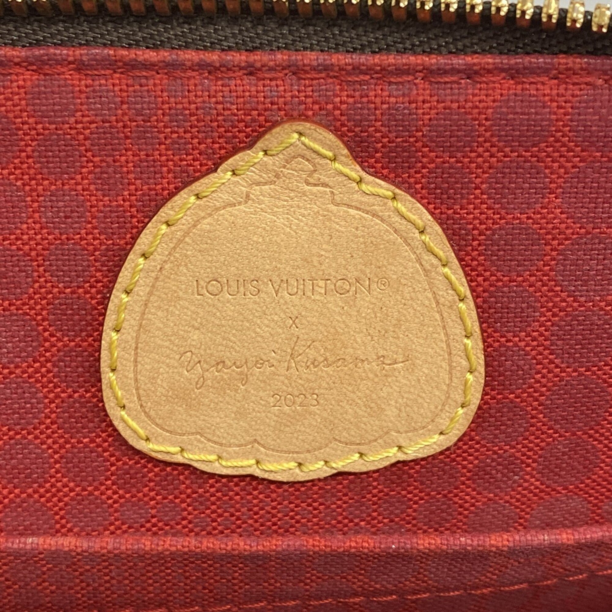 Louis Vuitton Brown Multi-Color Handbag (Pre-Owned)