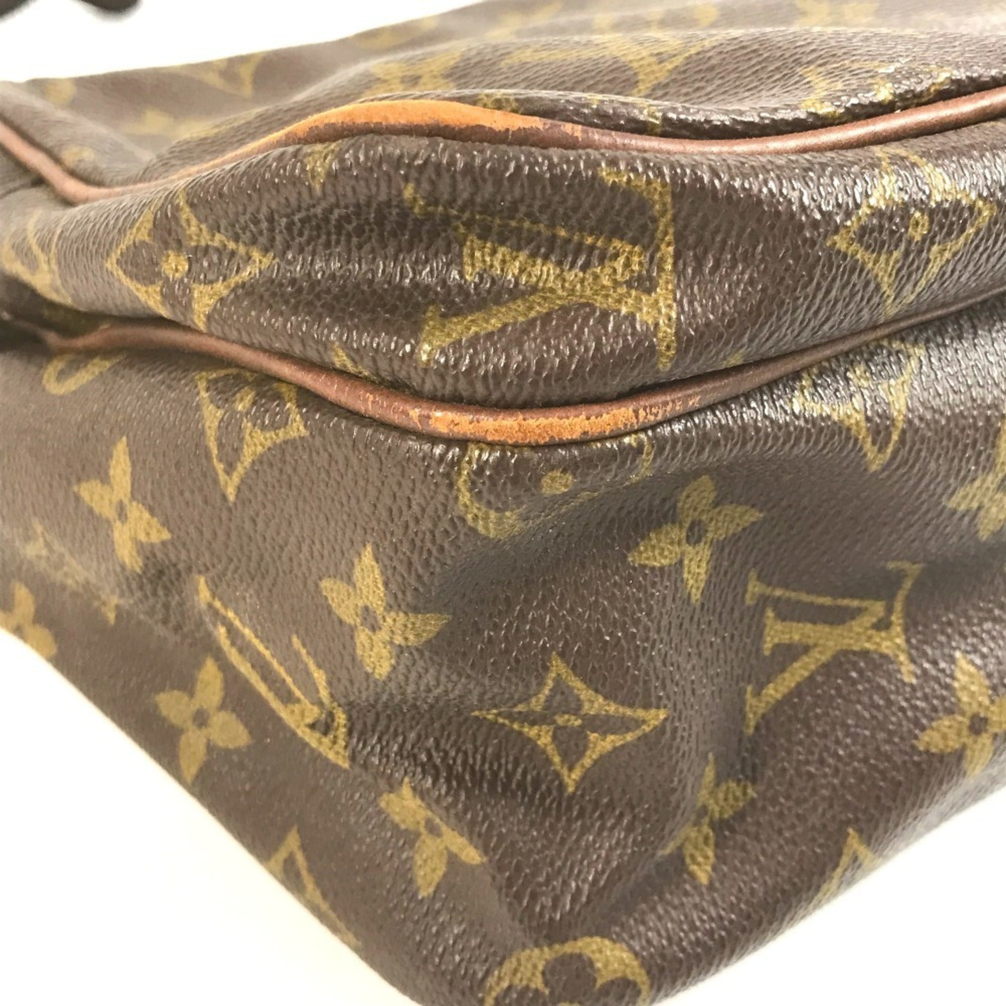 Louis Vuitton Monogram Brown Monogram Shoulder Bag (Pre-Owned)