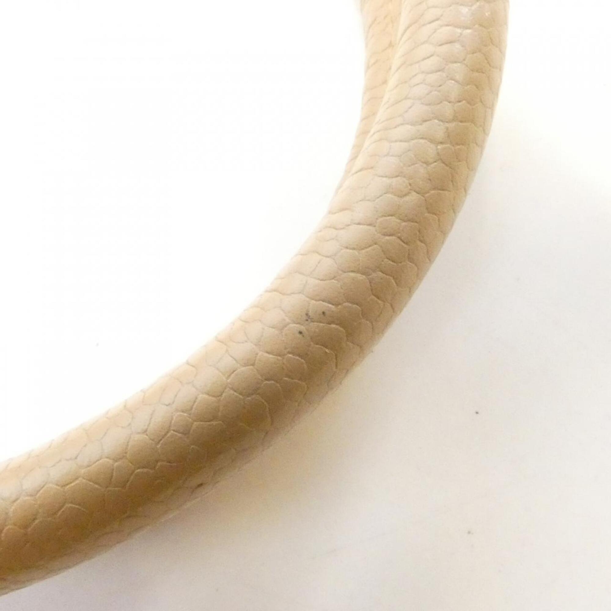 Chanel Beige Grained Calfskin Handbag (Pre-Owned)