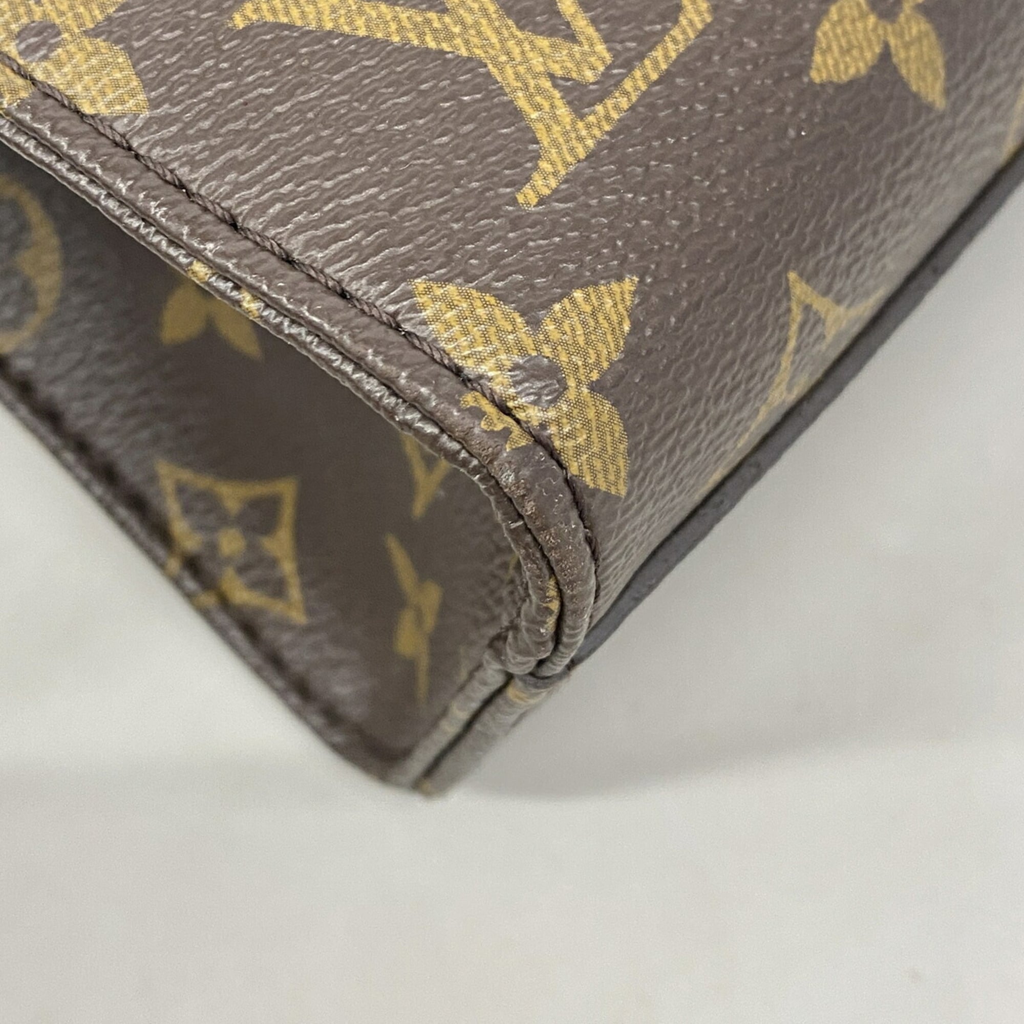 Louis Vuitton Brown Handbag (Pre-Owned)