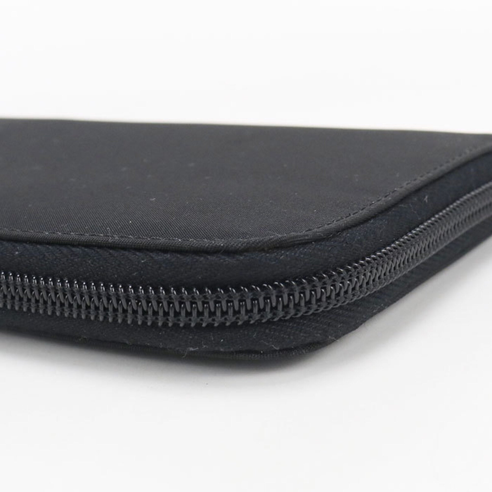 Prada Black Nylon Long Wallet (Bi-Fold) (Pre-Owned)