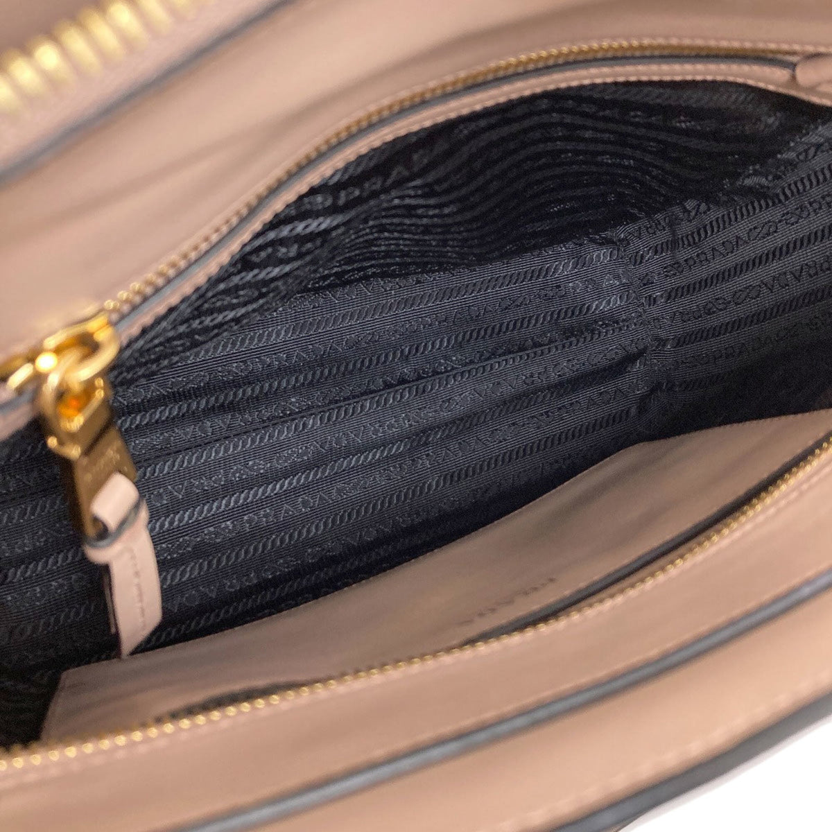 Prada Saffiano Pink Beige Saffiano Handbag (Pre-Owned)