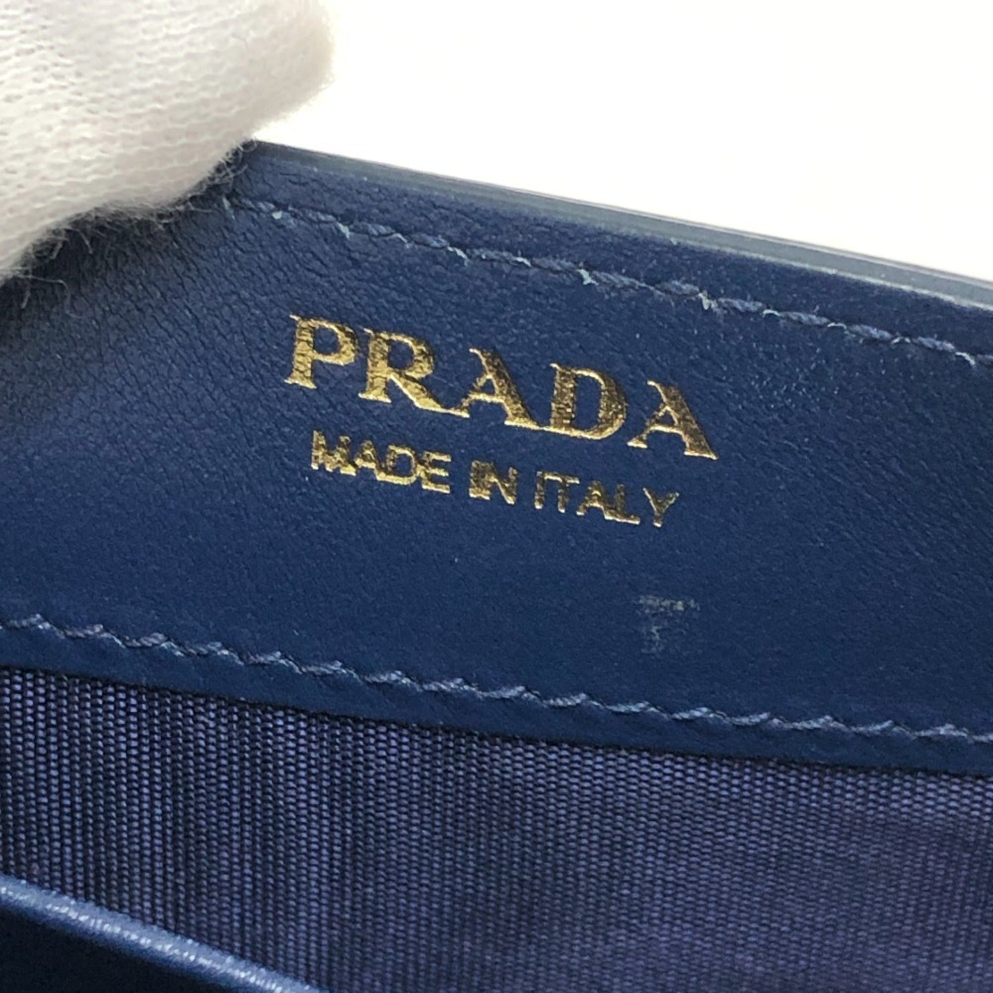 Prada Blue Leather Chain/Shoulder Wallet (Pre-Owned)