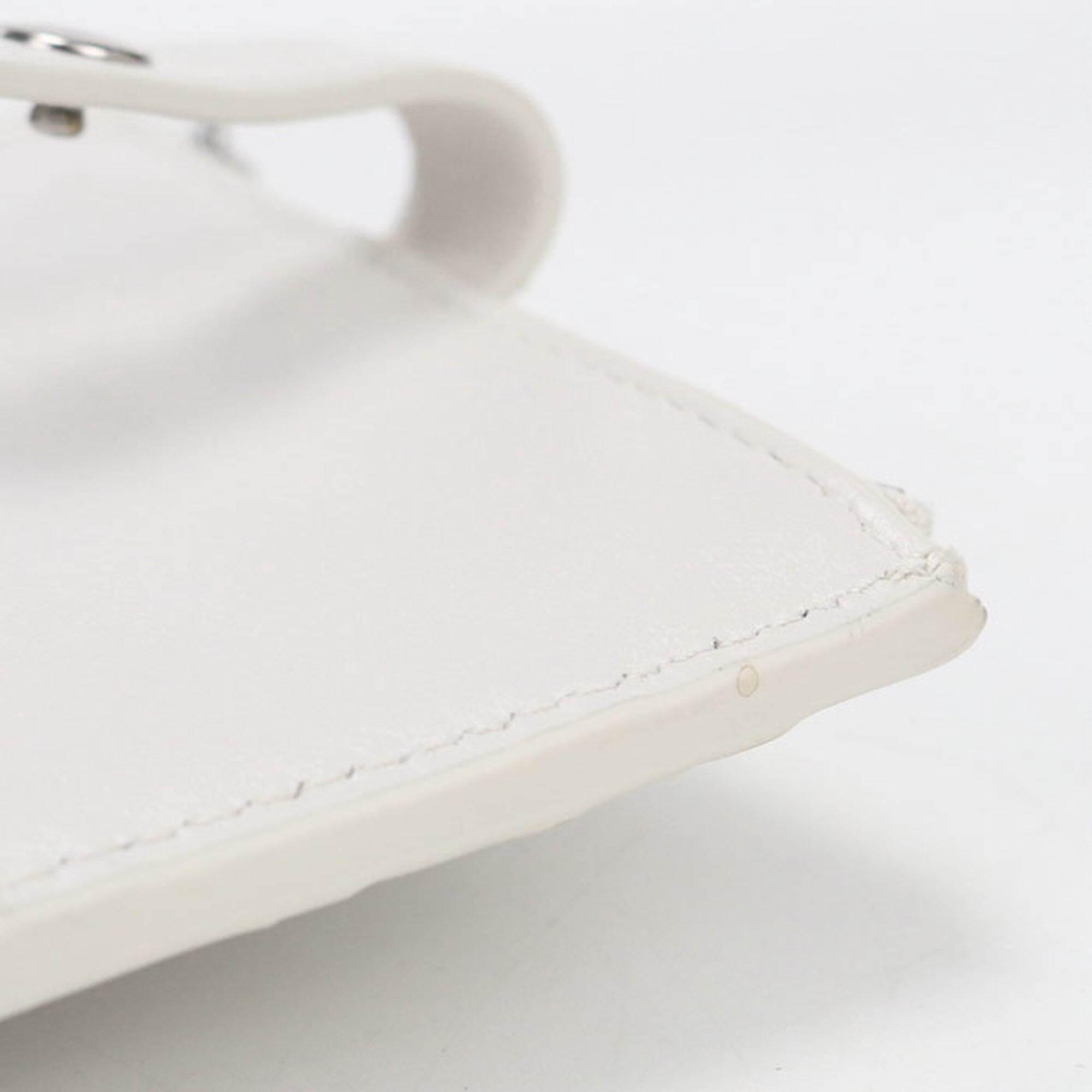 Bottega Veneta White Leather Wallet (Bi-Fold) (Pre-Owned)