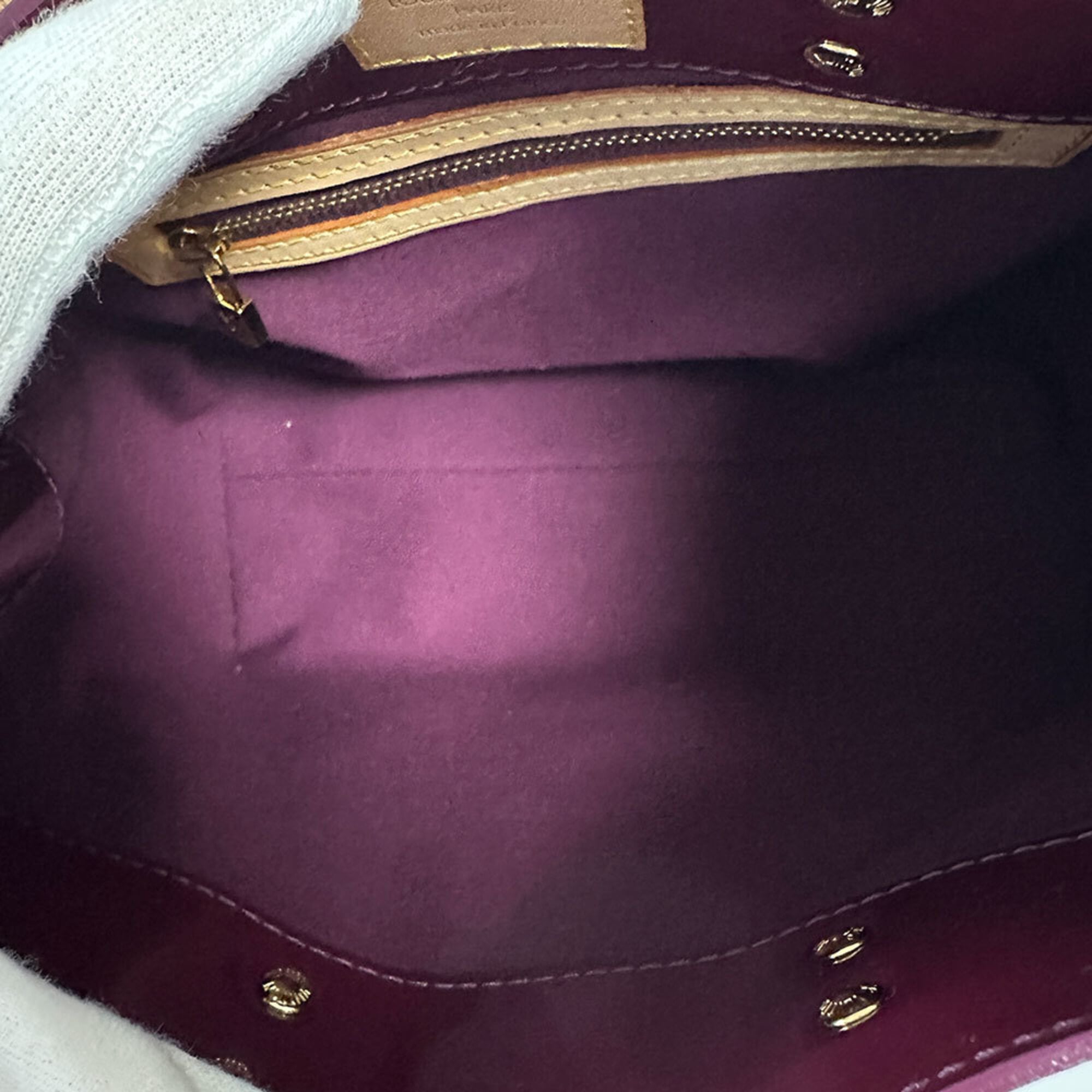 Louis Vuitton Purple Monogram Vernis Handbag (Pre-Owned)