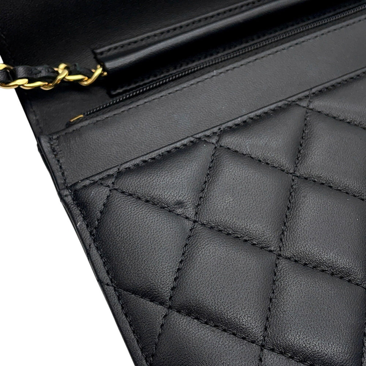 Chanel Black Leather Chain/Shoulder Wallet (Pre-Owned)