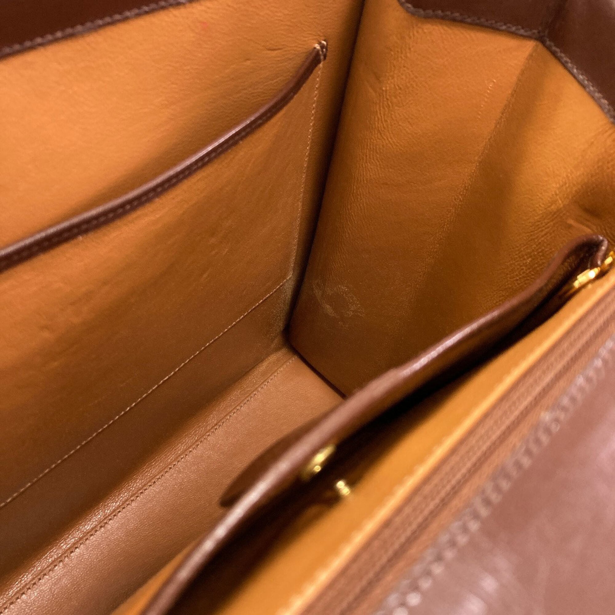 Gucci Brown Leather Handbag (Pre-Owned)