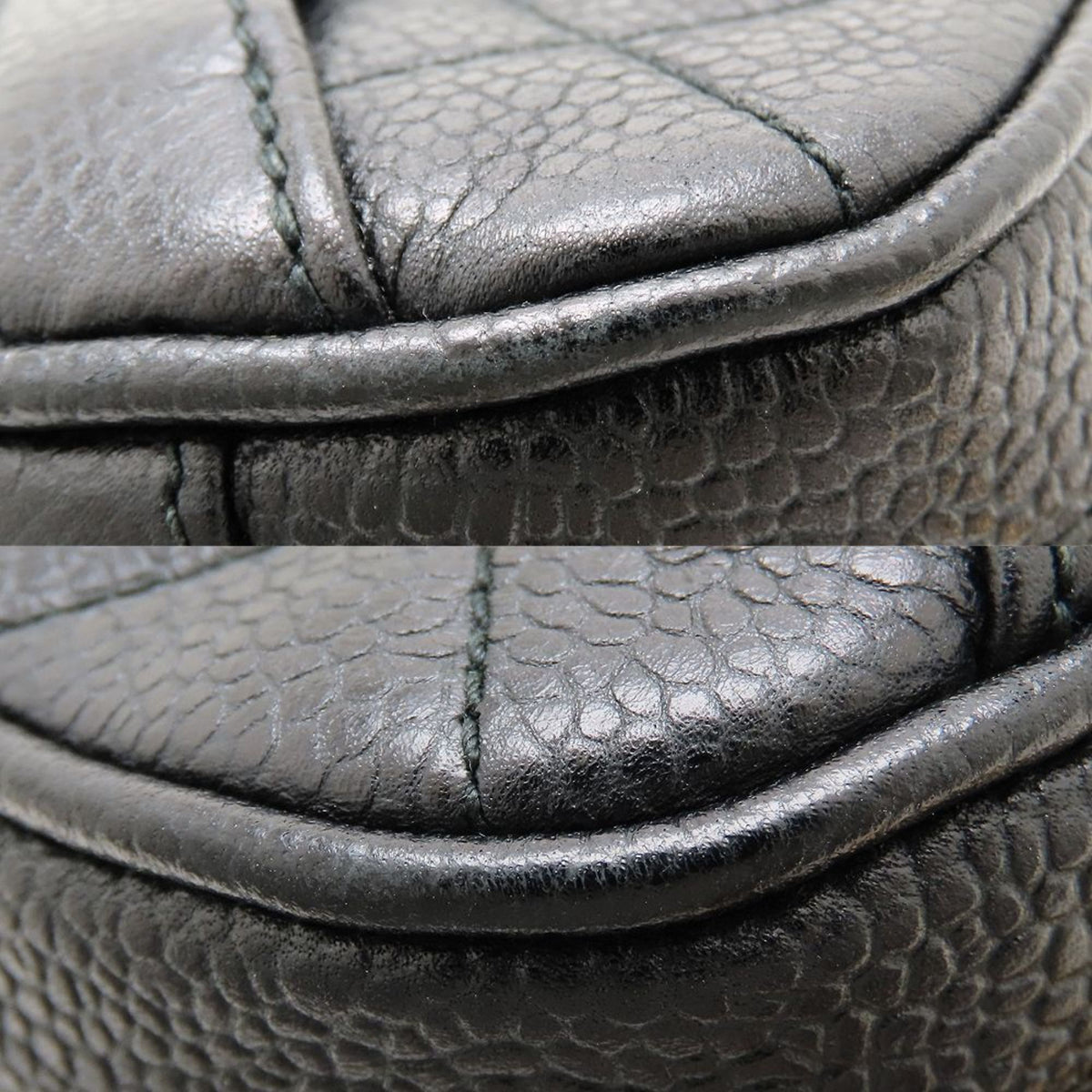 Chanel Black Grained Calfskin Shoulder Bag (Pre-Owned)