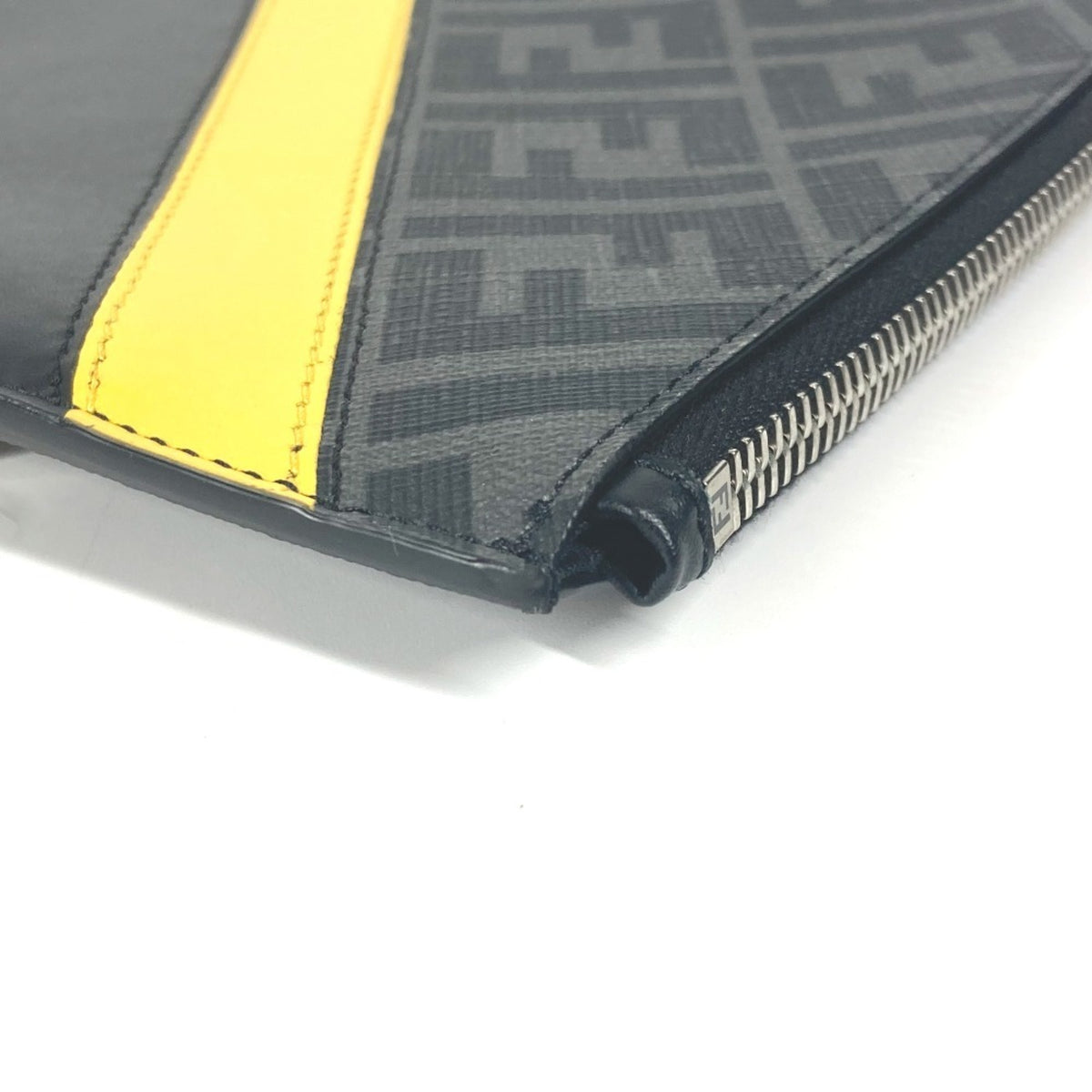 Fendi Black Gray Yellow Leather Clutch Bag Pouch (Pre-Owned)