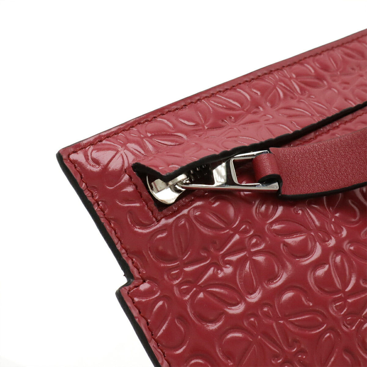 Loewe Patent Leather Clutch Bag (Pre-Owned)