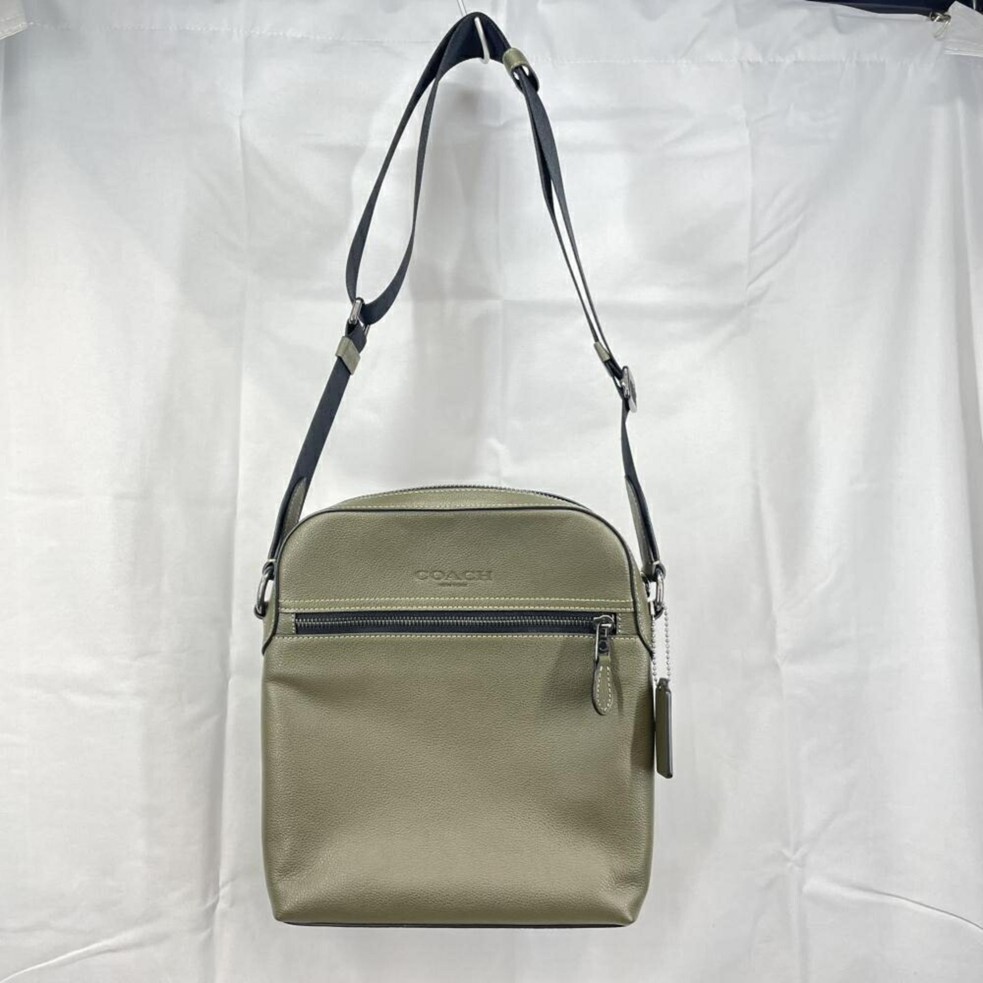 Coach Brown Shoulder Bag (Pre-Owned)