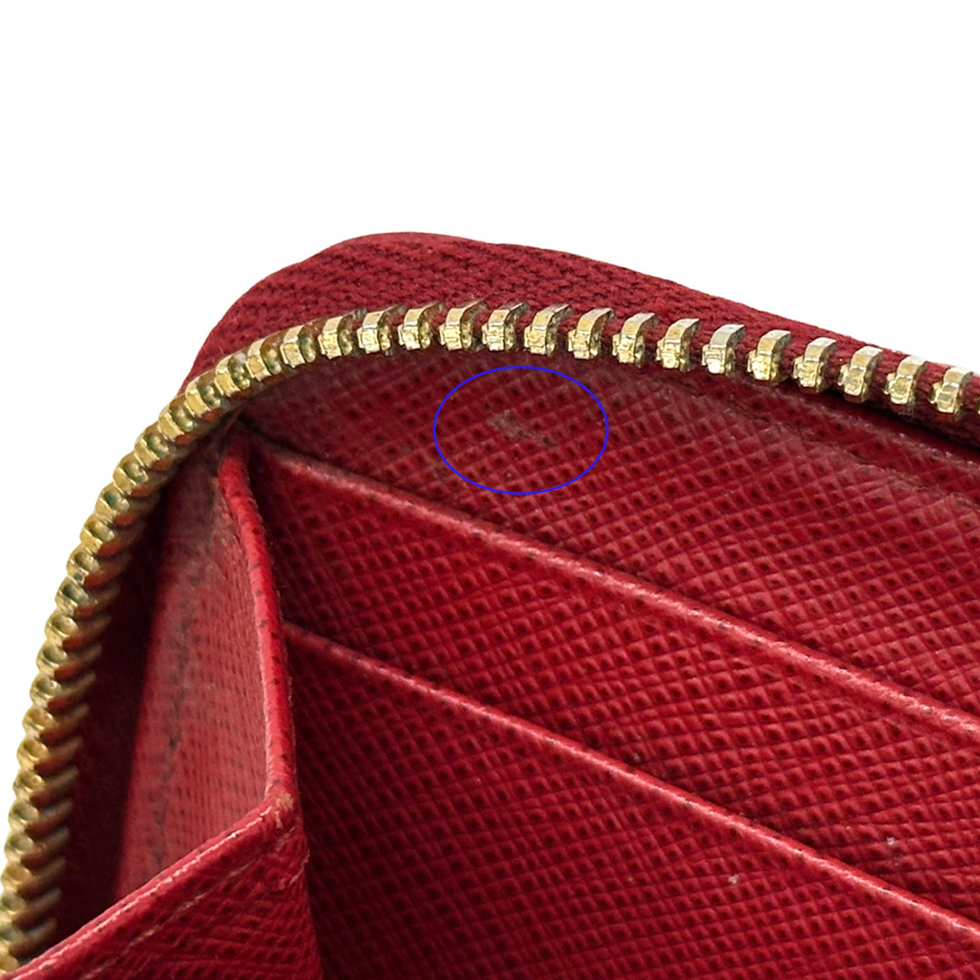 Prada Red Color Saffiano Coin Purse/Coin Case (Pre-Owned)