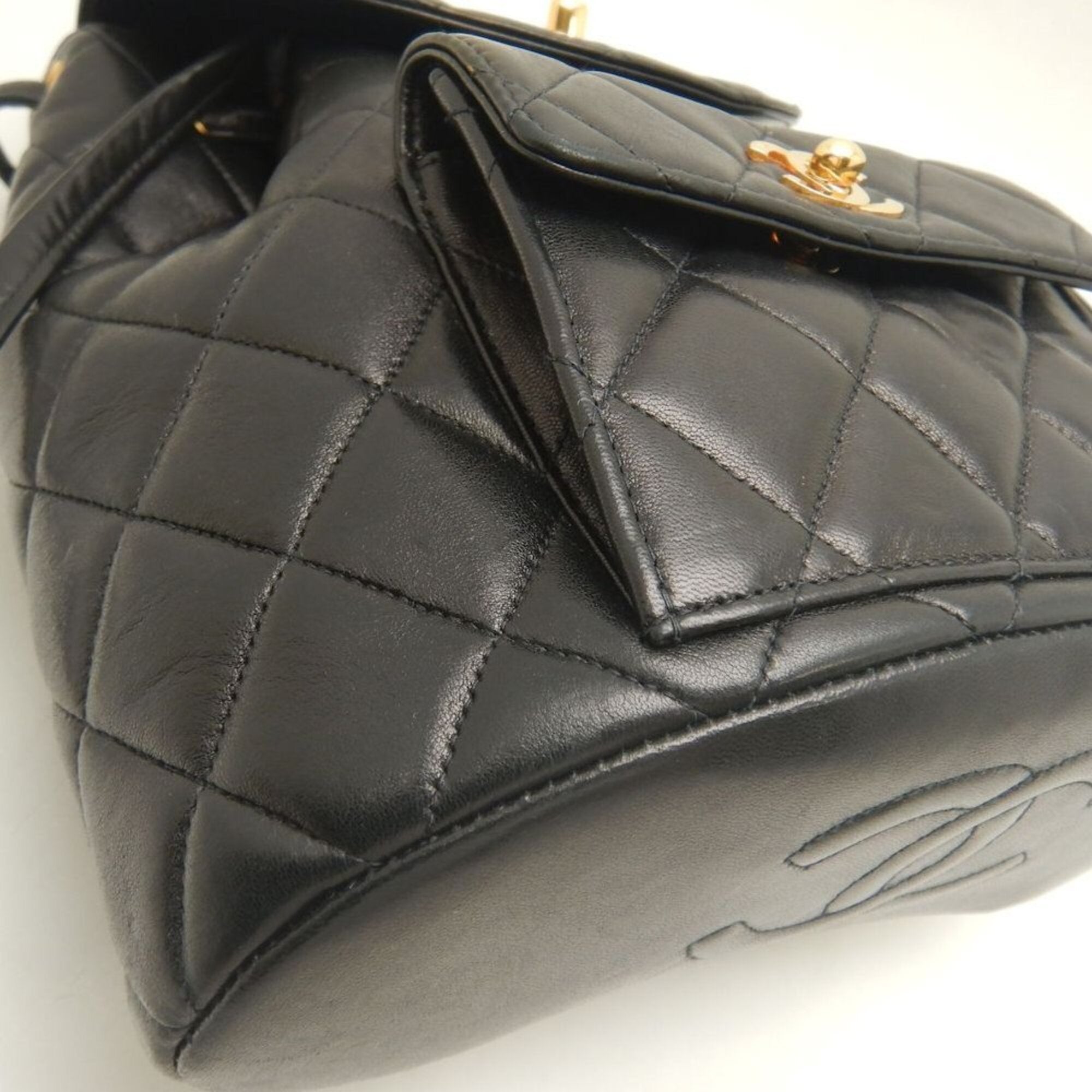 Chanel Matelasse Black Leather Backpack (Pre-Owned)