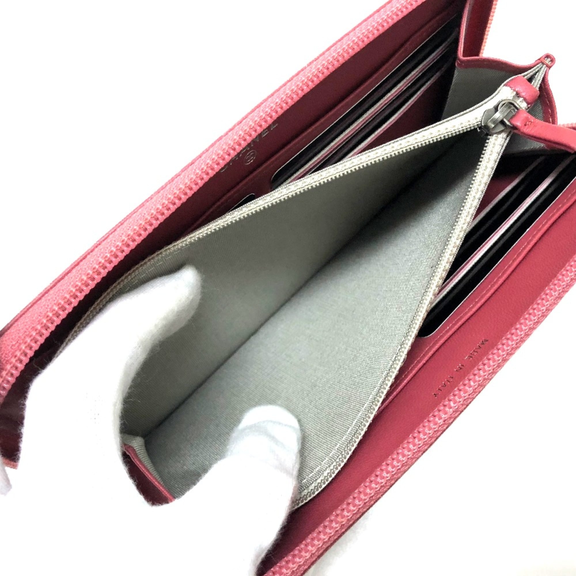 Chanel Pink Leather Long Wallet (Bi-Fold) (Pre-Owned)