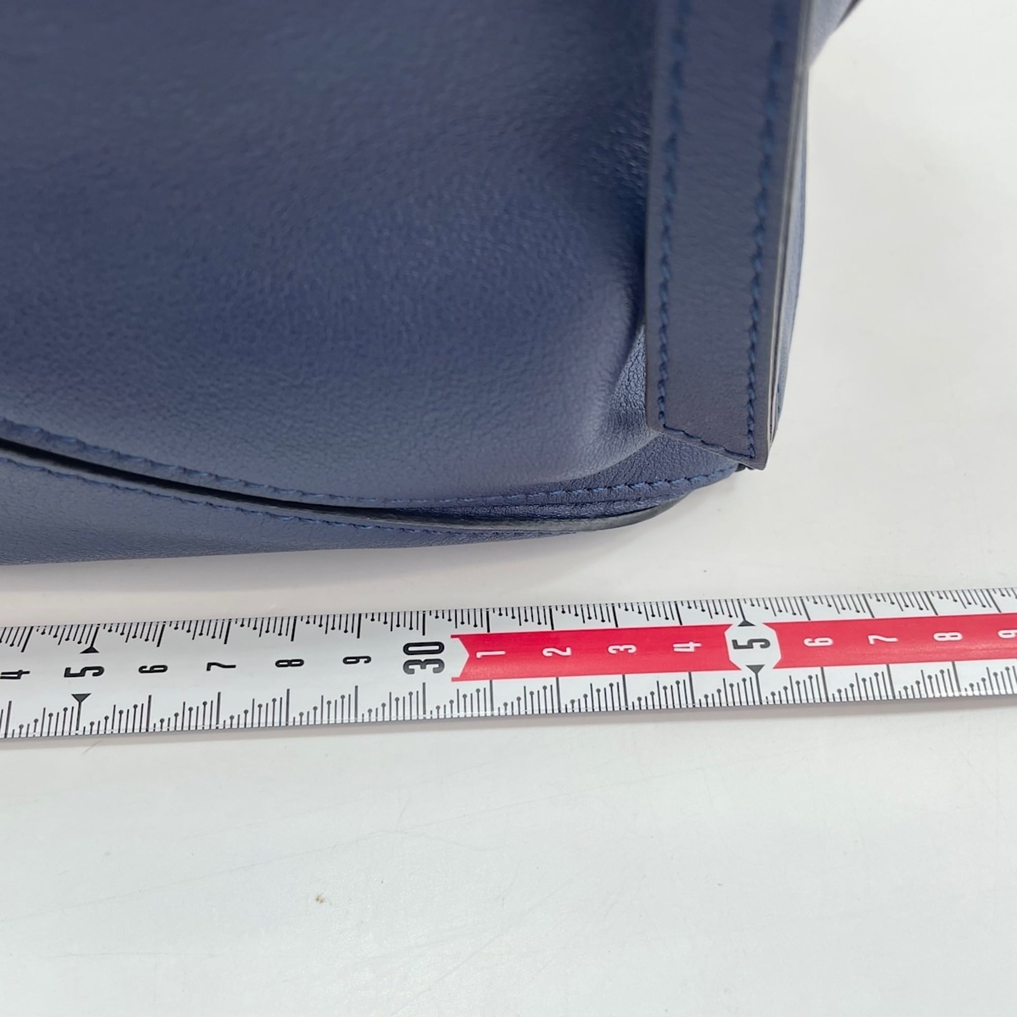 Loewe Blue Shoulder Bag (Pre-Owned)