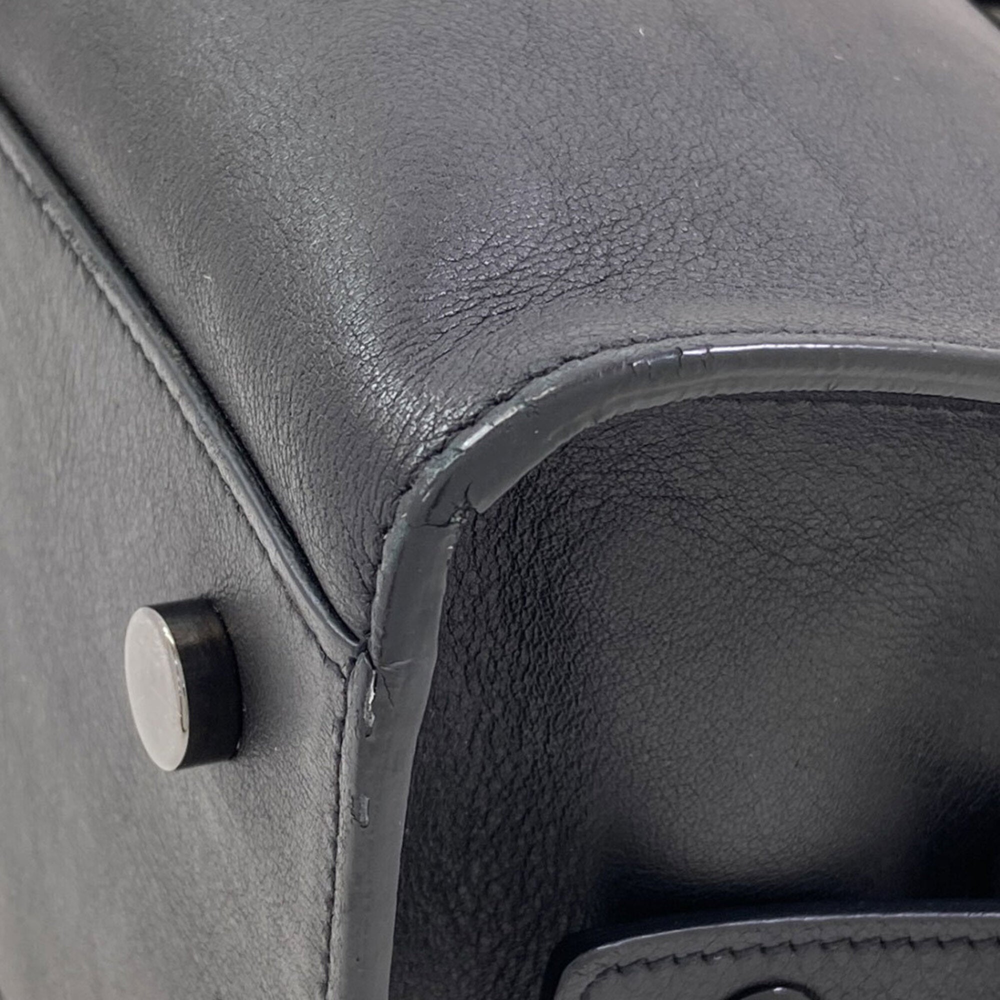 Saint Laurent Black Leather Handbag (Pre-Owned)