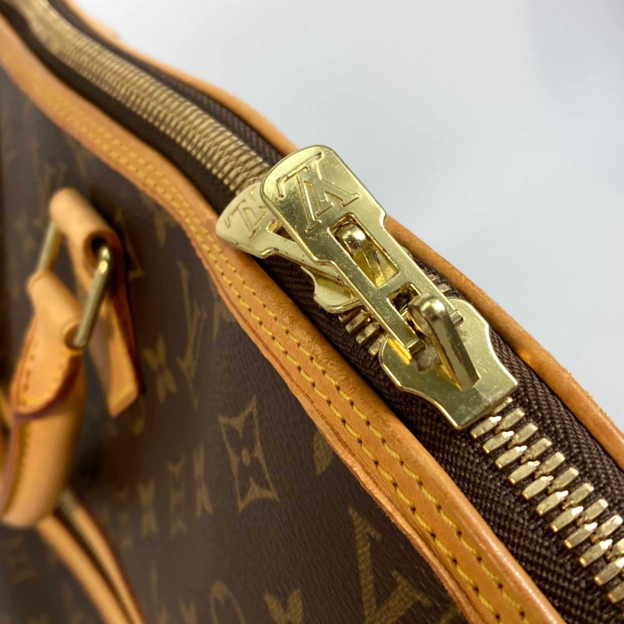 Louis Vuitton Brown Other Boston Bag (Pre-Owned)