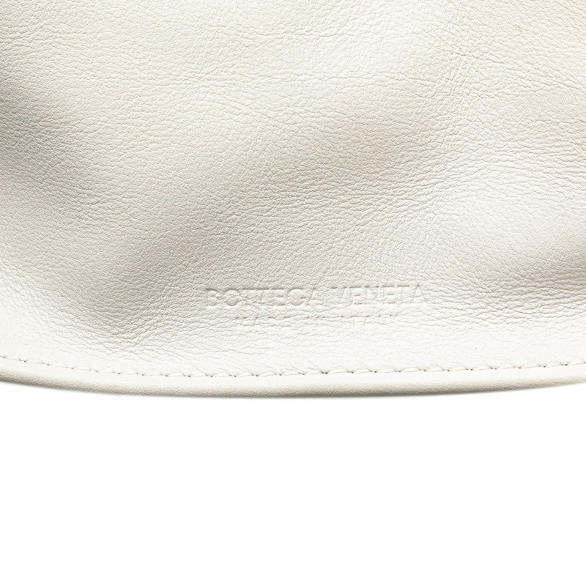 Bottega Veneta White Leather Handbag (Pre-Owned)