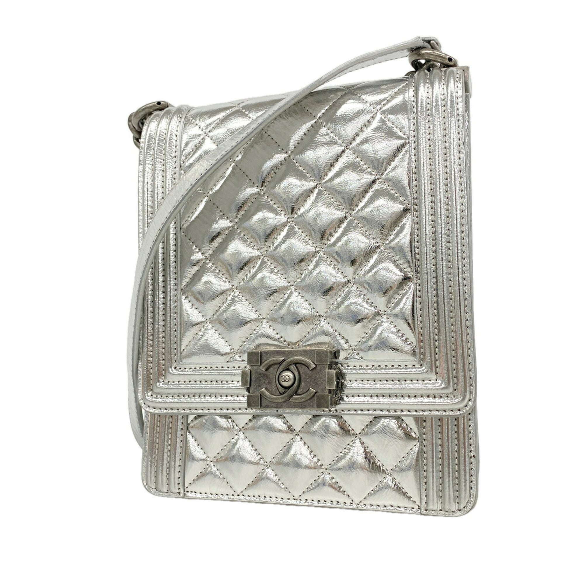 Chanel Silver Leather Shoulder Bag (Pre-Owned)