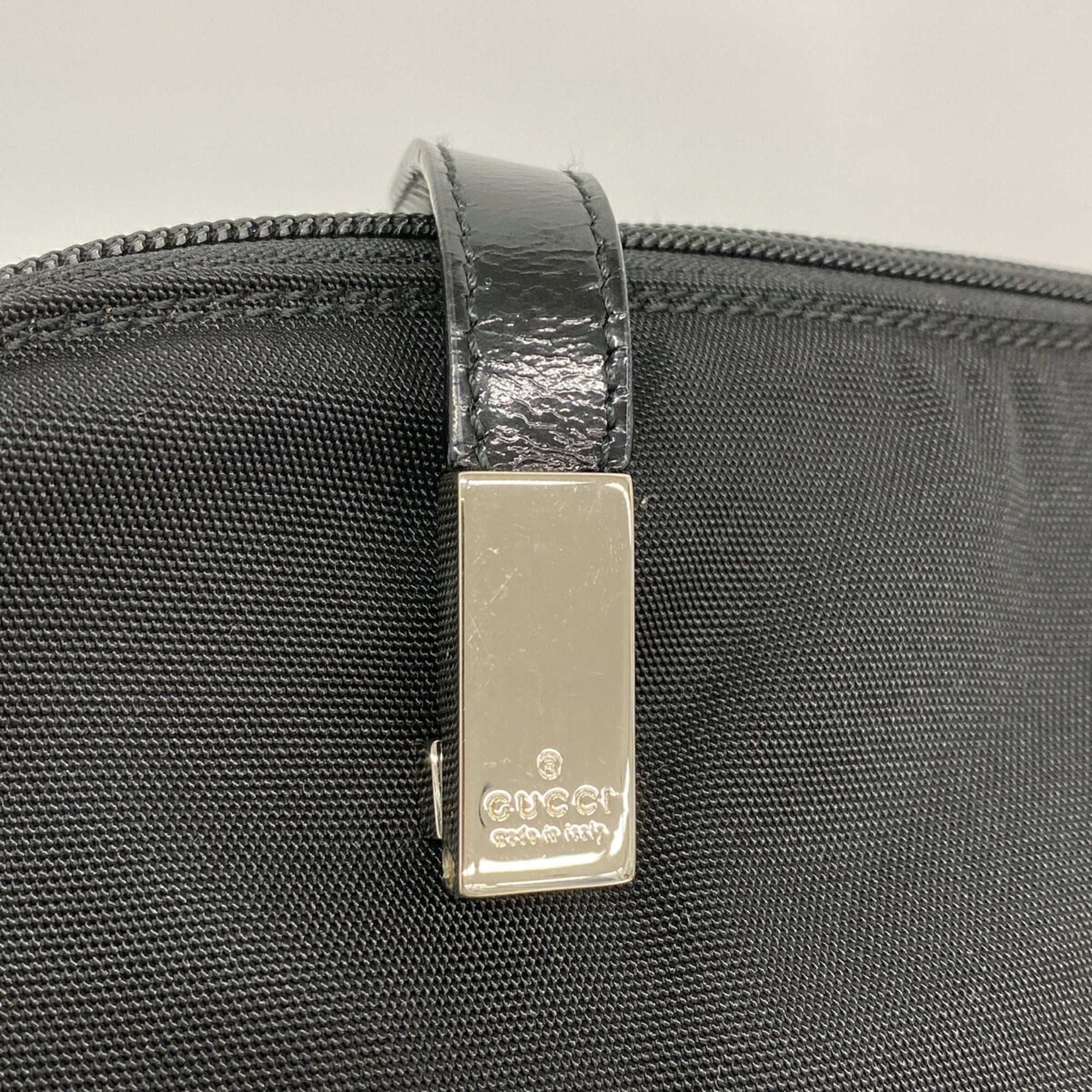 Gucci Black Canvas Shoulder Bag (Pre-Owned)