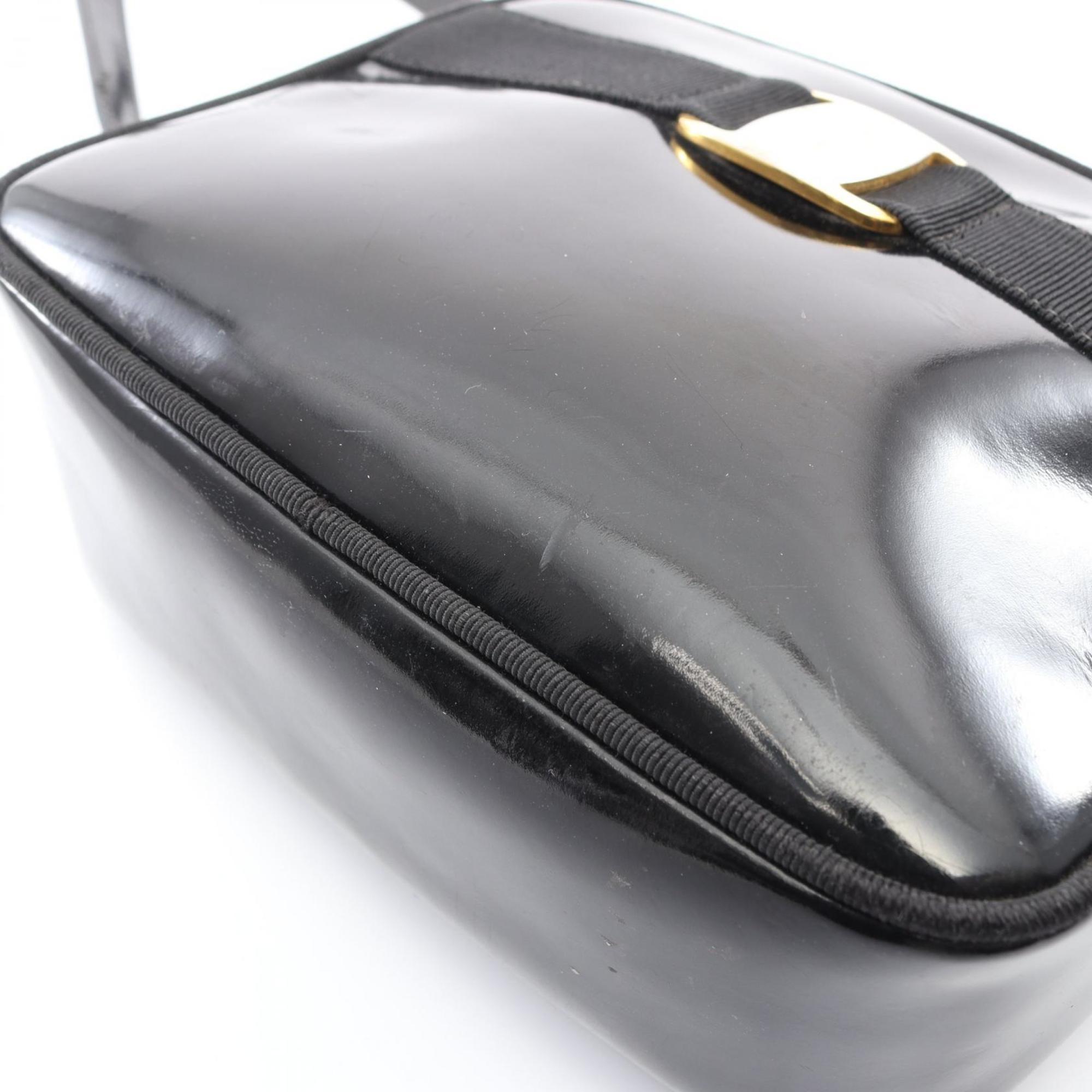 Salvatore Ferragamo Black Patent Leather Shoulder Bag (Pre-Owned)