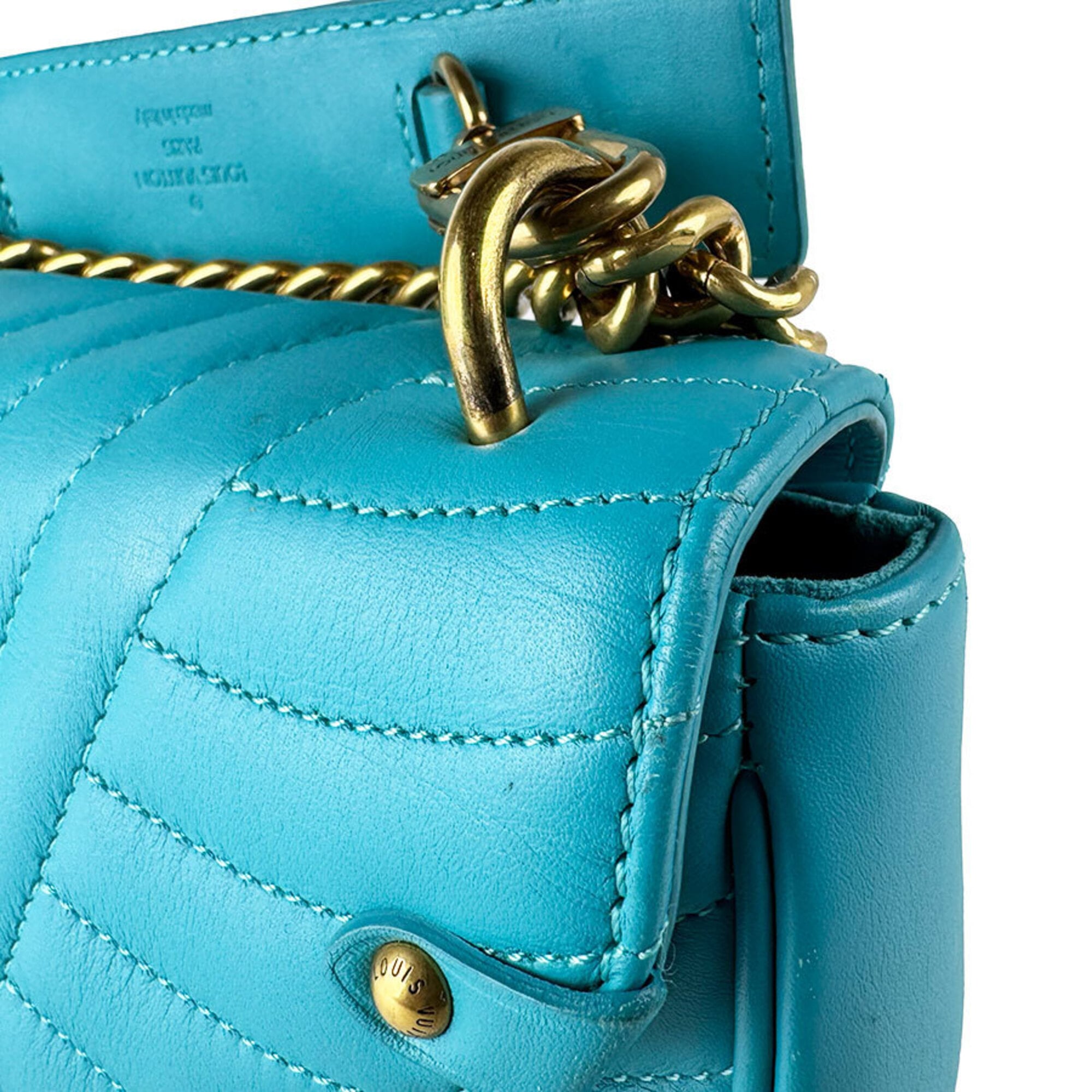 Louis Vuitton Turquoise Leather Shoulder Bag (Pre-Owned)